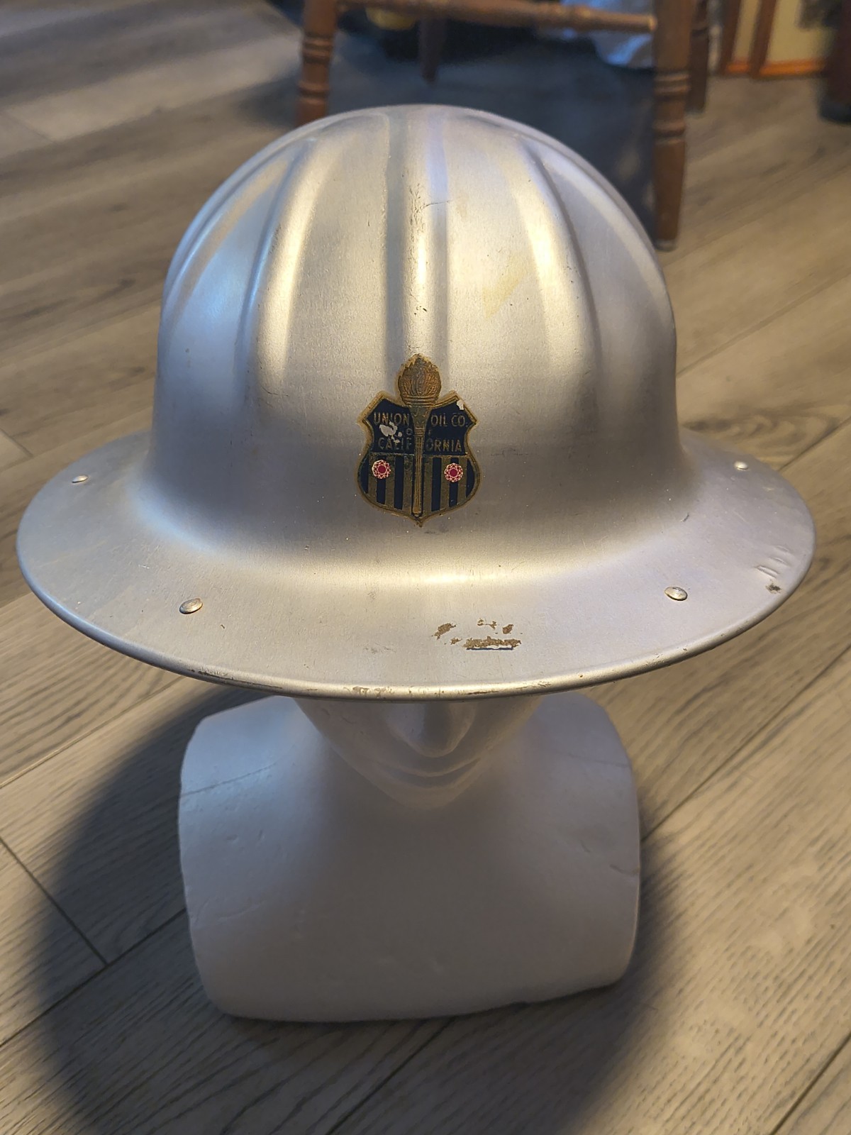 Vintage B.F. McDonald Co. Union Oil Aluminum Hard Hat W/ Leather Liner 217714