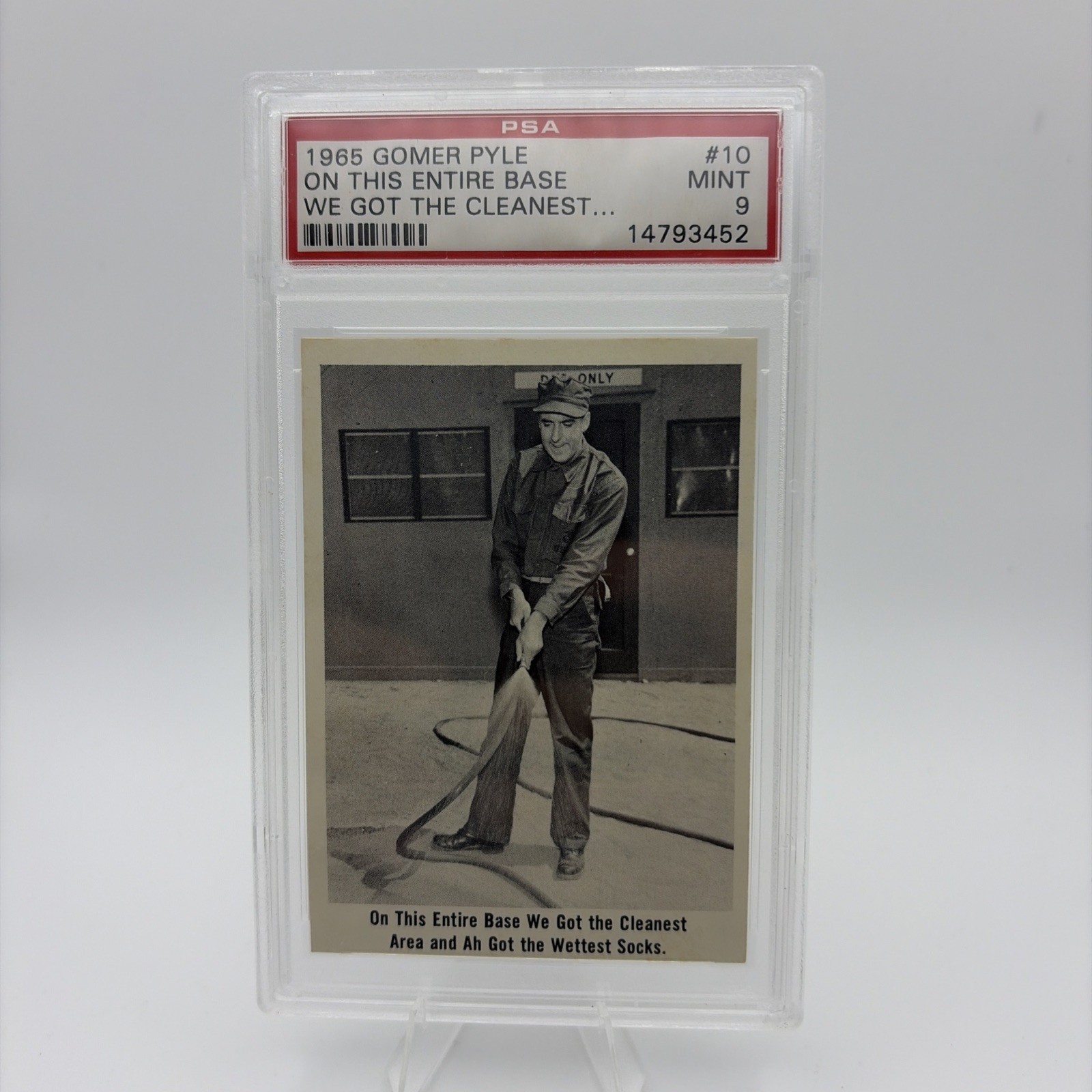 1965 Fleer Gomer Pyle #10 On This Entire Base We Got The Cleanest
