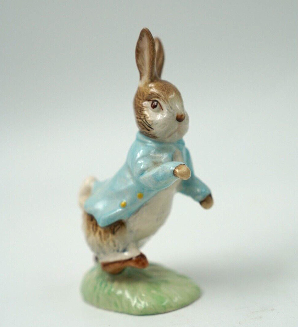 Vintage 1989 Royal Albert Beatrix Potter Peter Rabbit Figurine