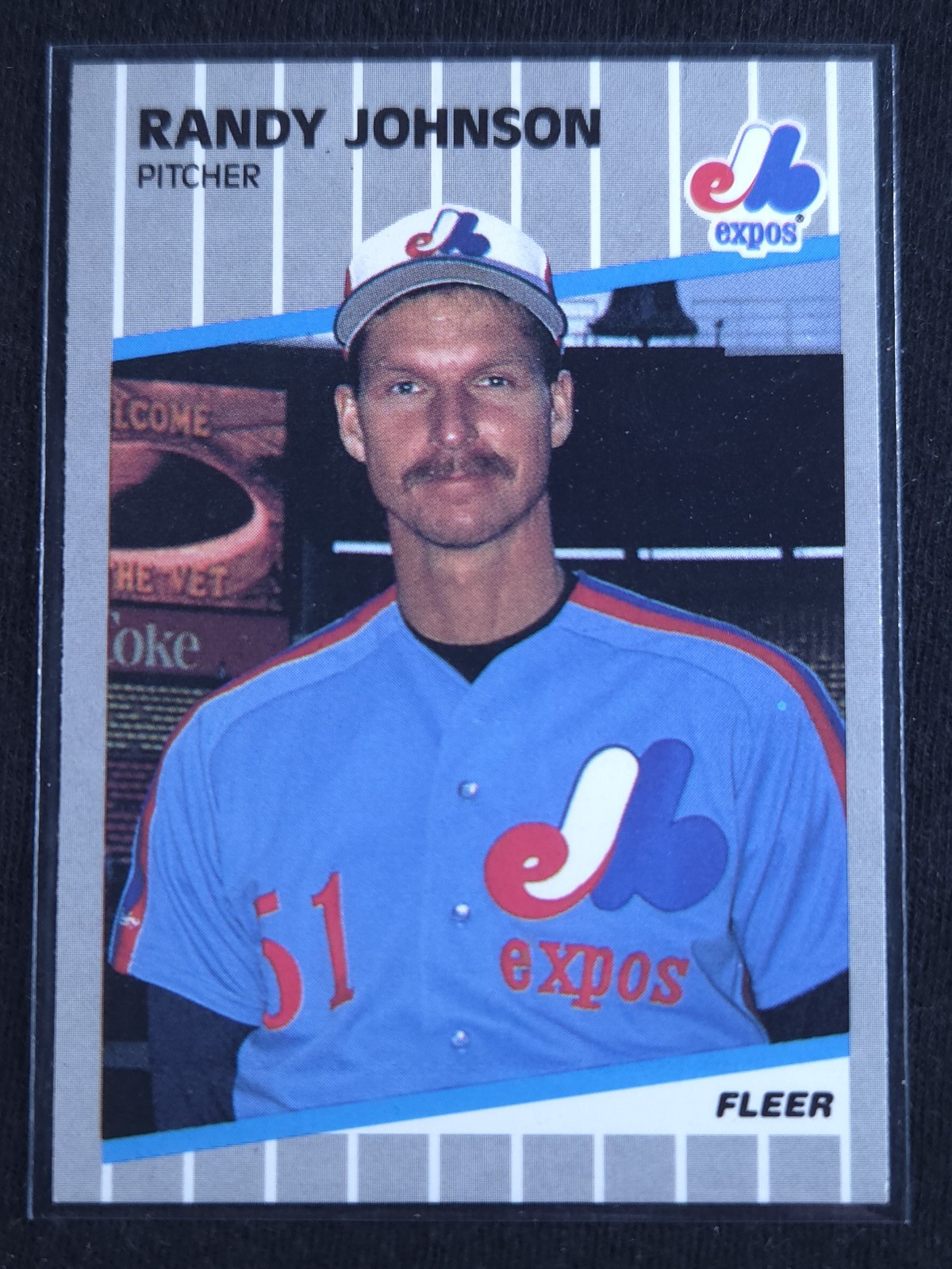 1989 Randy Johnson #381 Fleer Baseball RC
