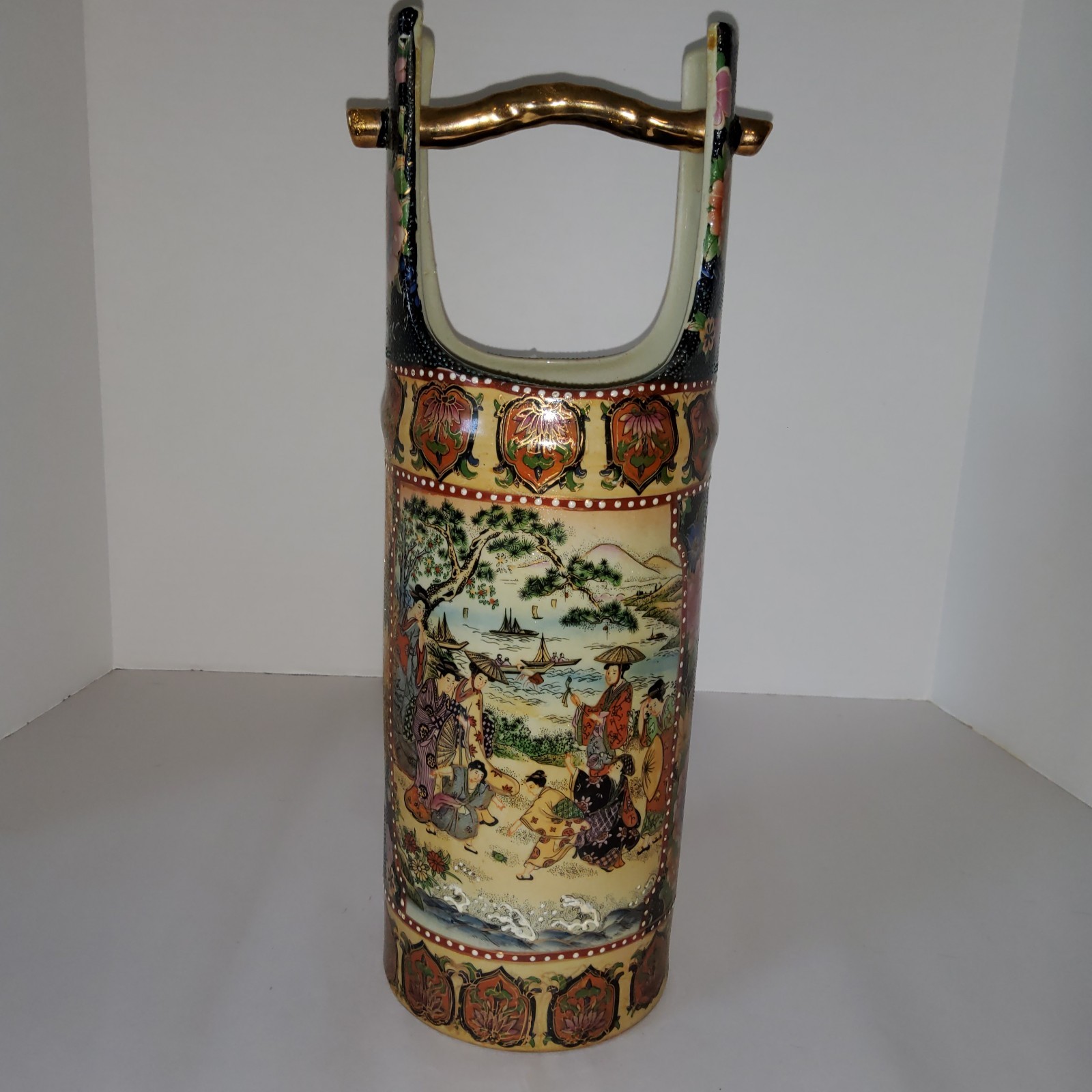 Royal Satsuma Style Chinese Ceramic Bucket Vase Moriage Gold Gilt Vintage Royal Satsuma Style Chinese Ceramic Bucket Vase Moriage Gold Gilt Vintage