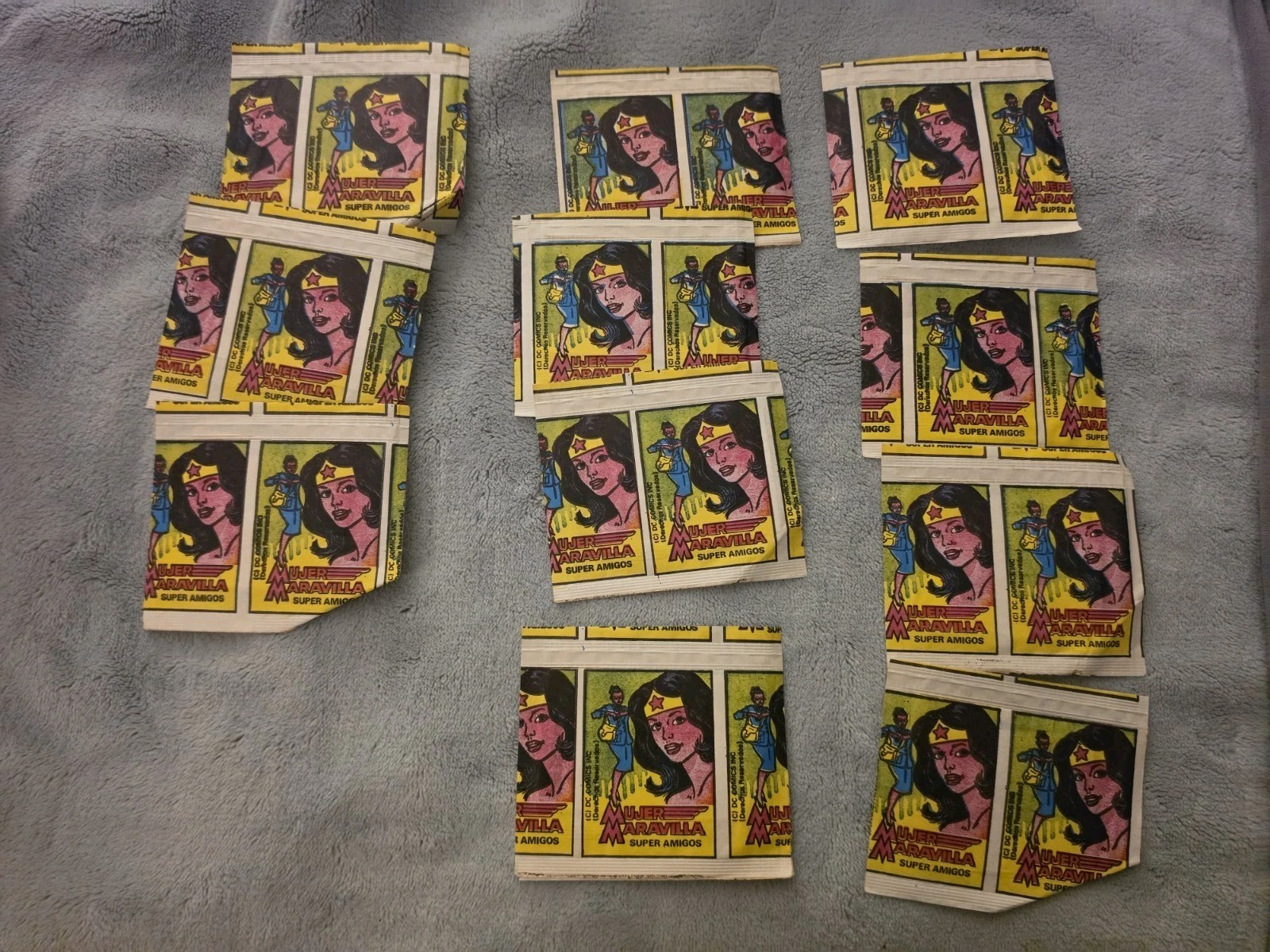 1986 Reyauca Super Amigos (Super Friends) - 11 Unopened Packs - Venezuelan