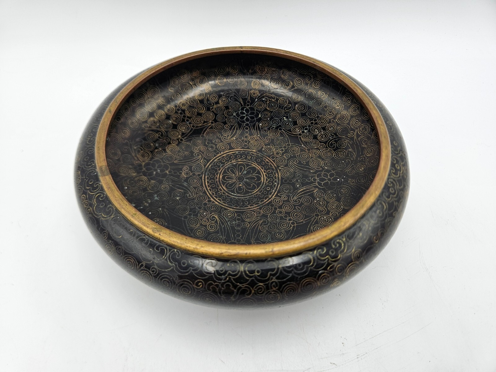 Chinese Cloisonne Black Ground Bowl 5.5\