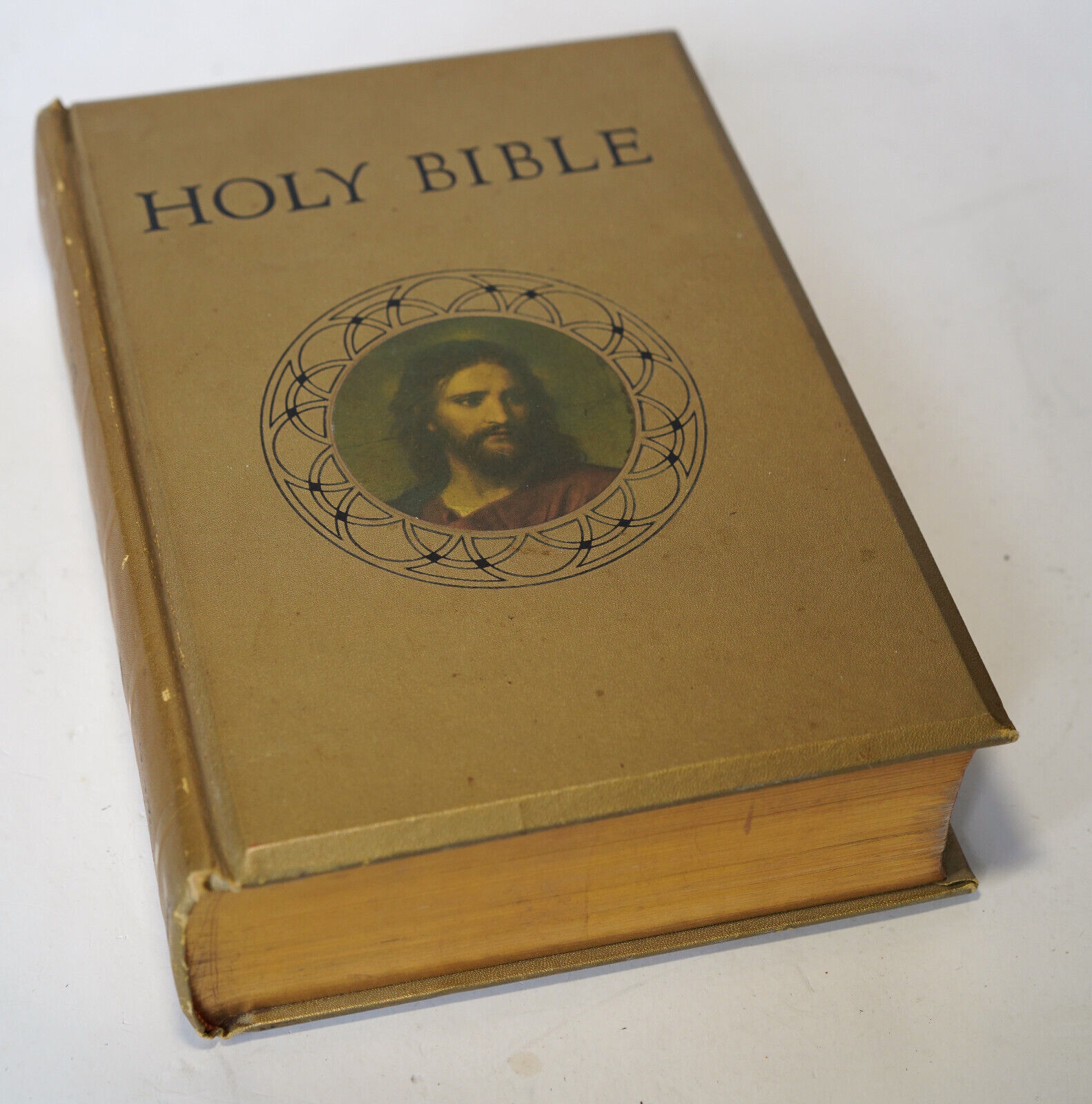 Holy Bible 1953 Catholic Action Edition Illustrated Hardcover Family GOLD Vtg