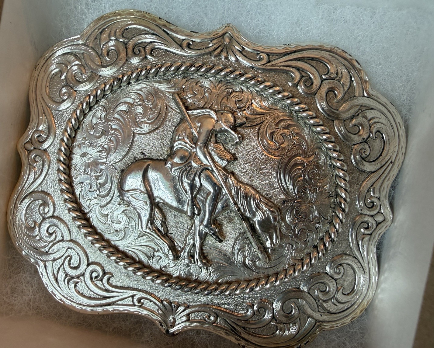 Montana Silversmiths Western Bucking Bronc Belt Buckle Rodeo Floral Scroll Rope