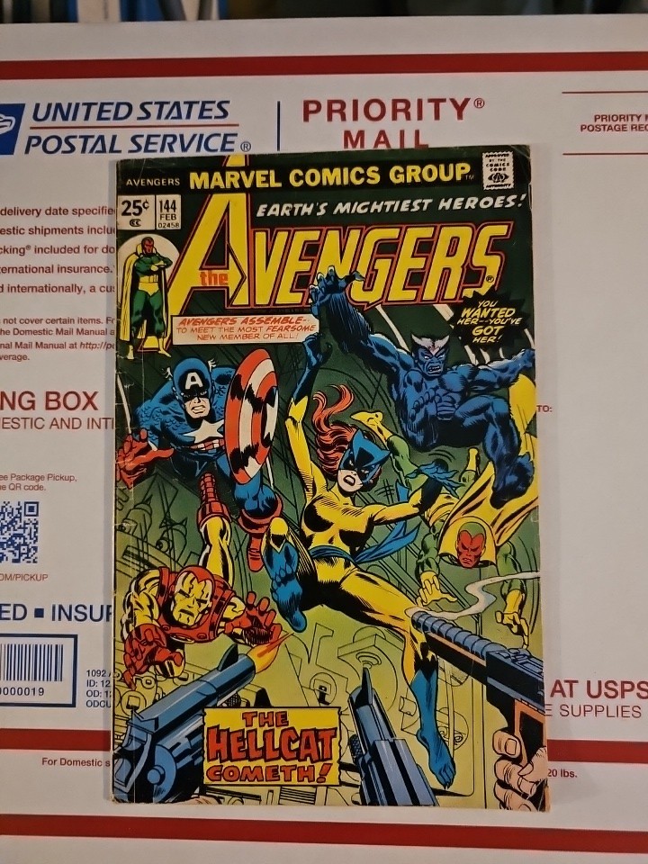 Avengers #144 1st appearance of Hellcat 1976 🔑 Fine+ Condition Range  Or Better