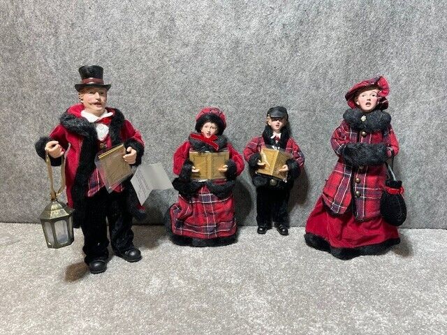 Dickens Christmas Carolers Family Set on Stand Holiday Decor Plaid Victorian 