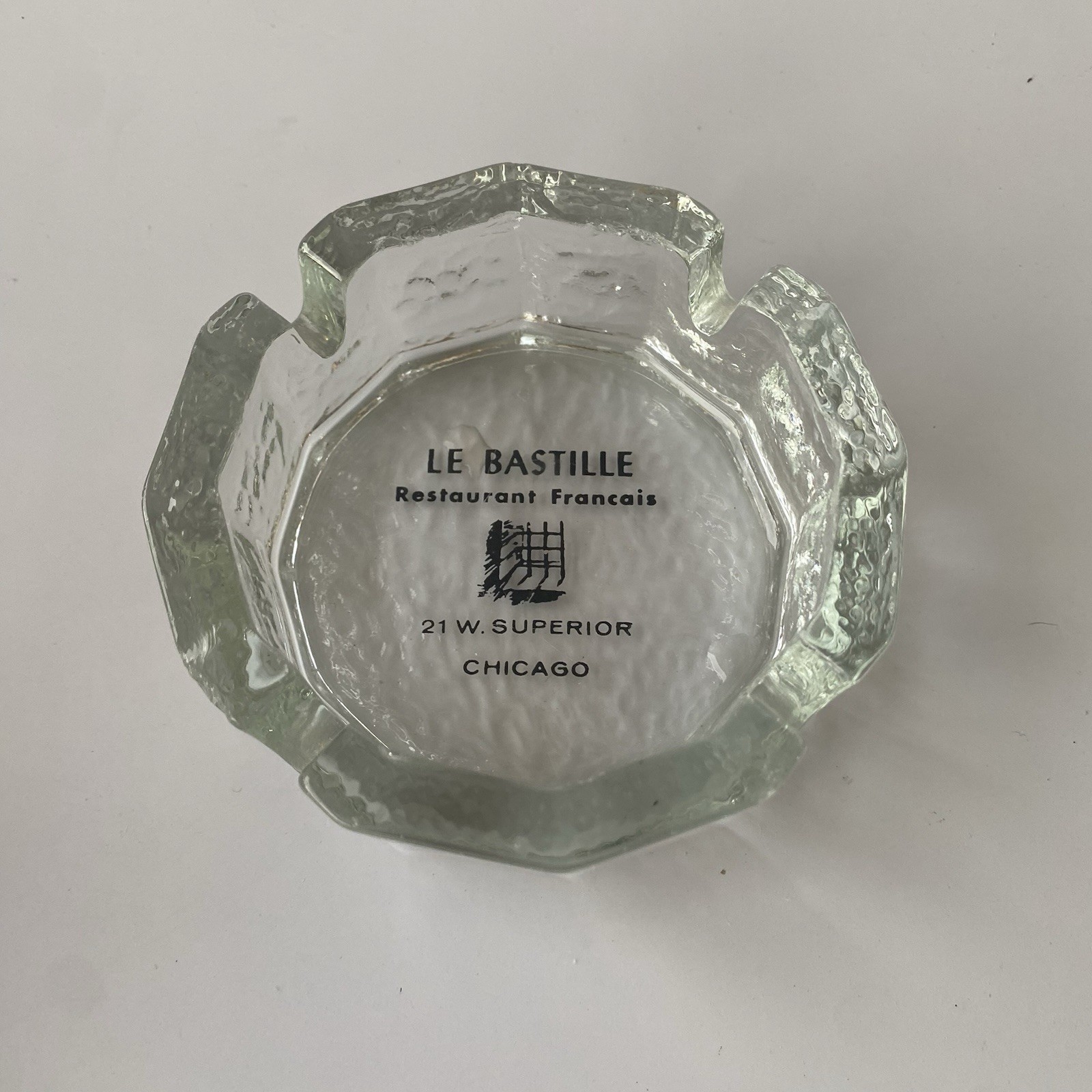 Vtg Le Bastille Restaurant Francais 21 W. Superior Chicago Glass Ashtray