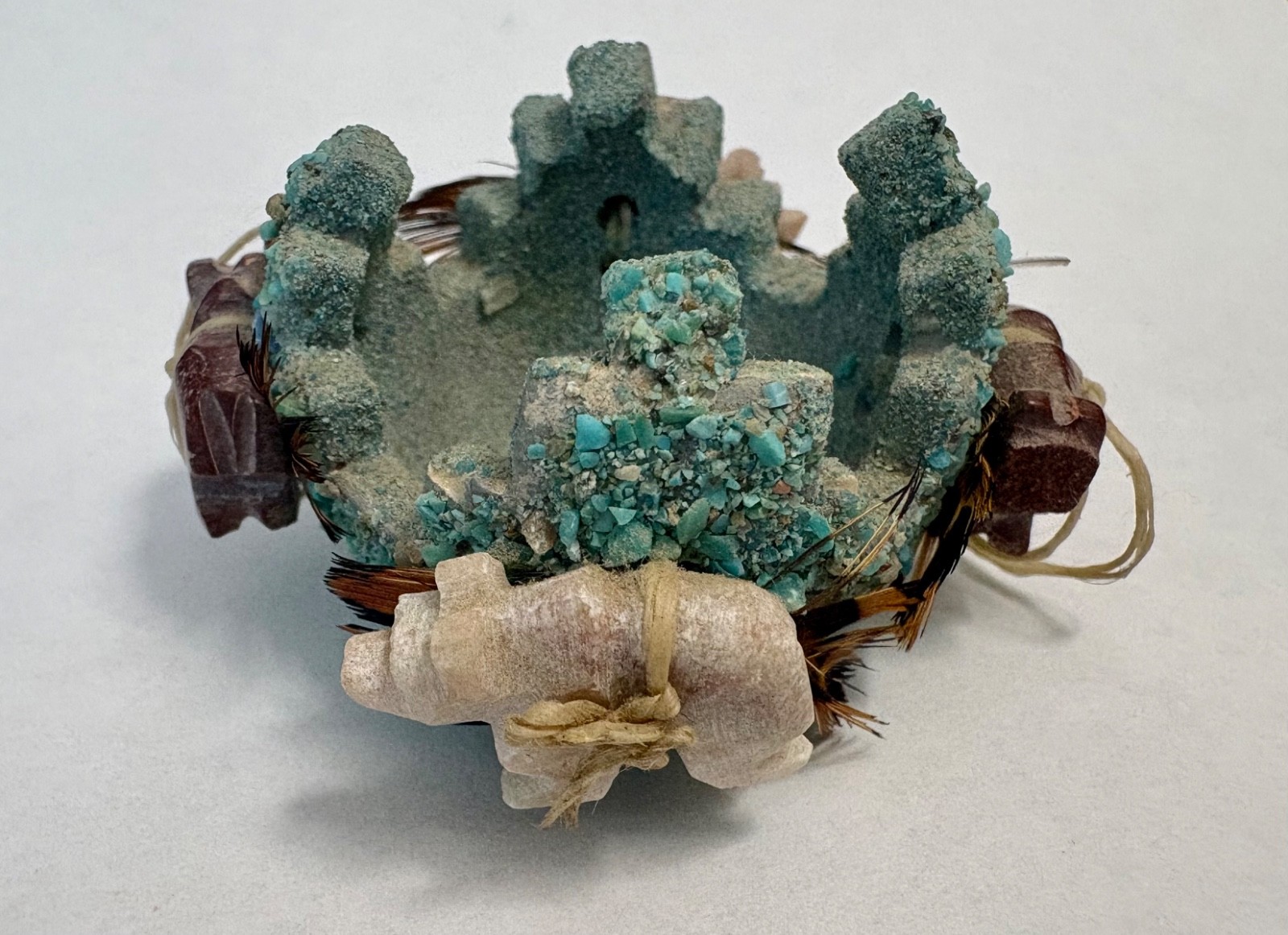 Vintage Turquoise encrusted Zuni Fetish Pot w/ 4 Bears& Feathers