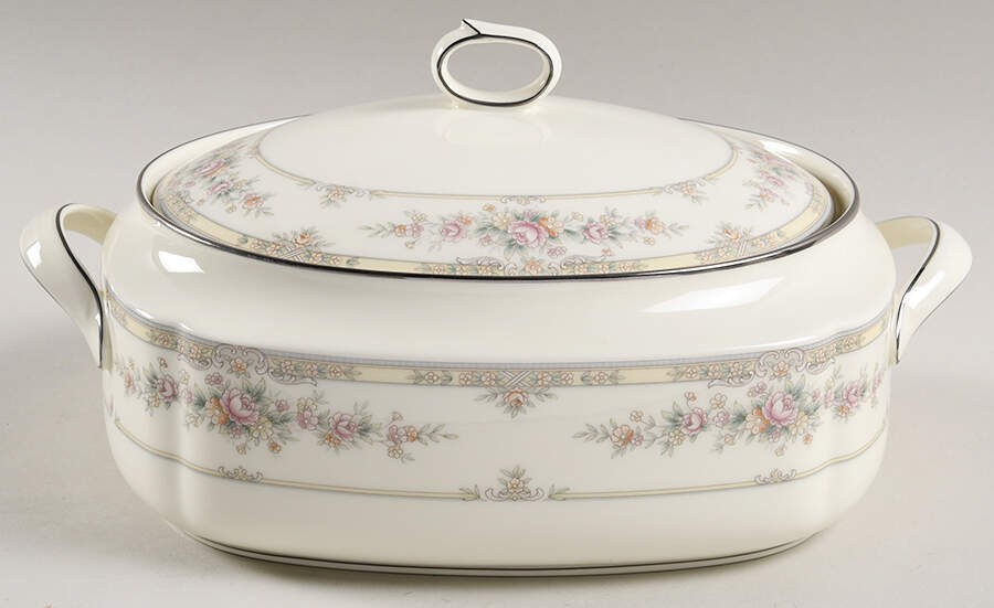 Noritake Shenandoah Oval Covered Vegetable 466020