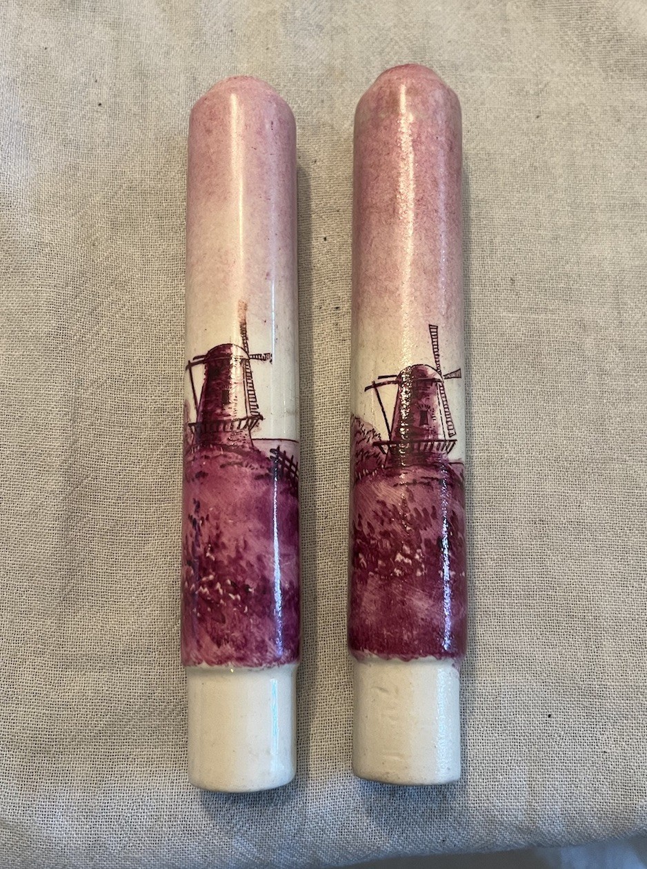 2 RARE Hand Painted Red DELFT Style Ceramic Victorian Gas Light Fixture Candles