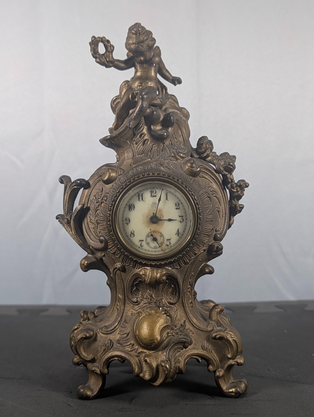 Antique Jennings Brothers MFG Rococo Style Cherub Clock Not Working
