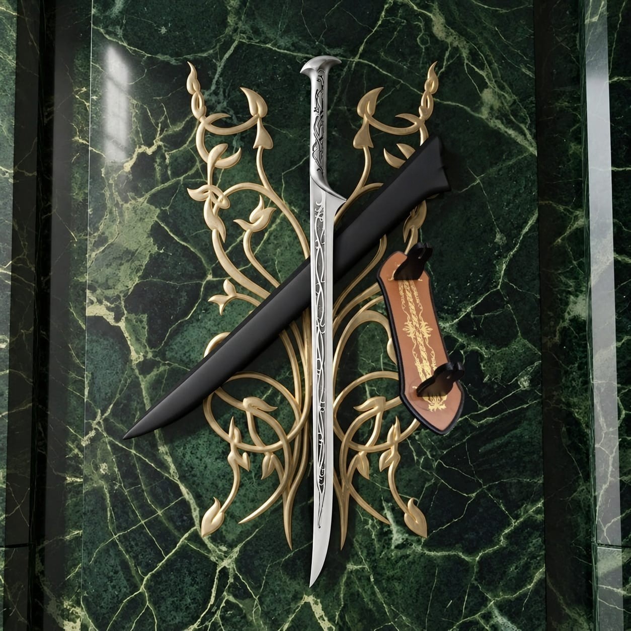 Thranduil\'s Sword from Lord of the Rings Elven Steel with Scabbbard Plaque Gift