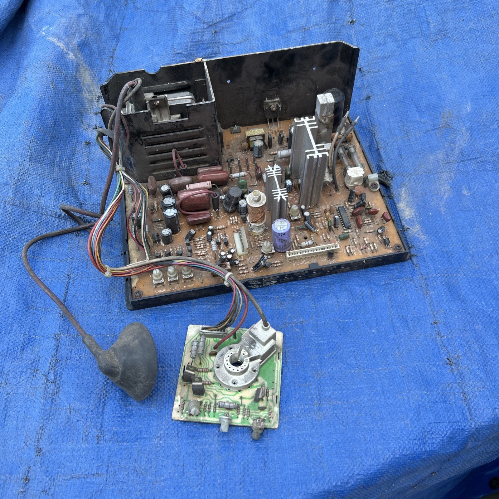 UNTESTED Wei Ya Monitor Chassis arcade game PCB board IF39-1 UNTESTED Wei Ya Monitor Chassis arcade game PCB board IF39-1