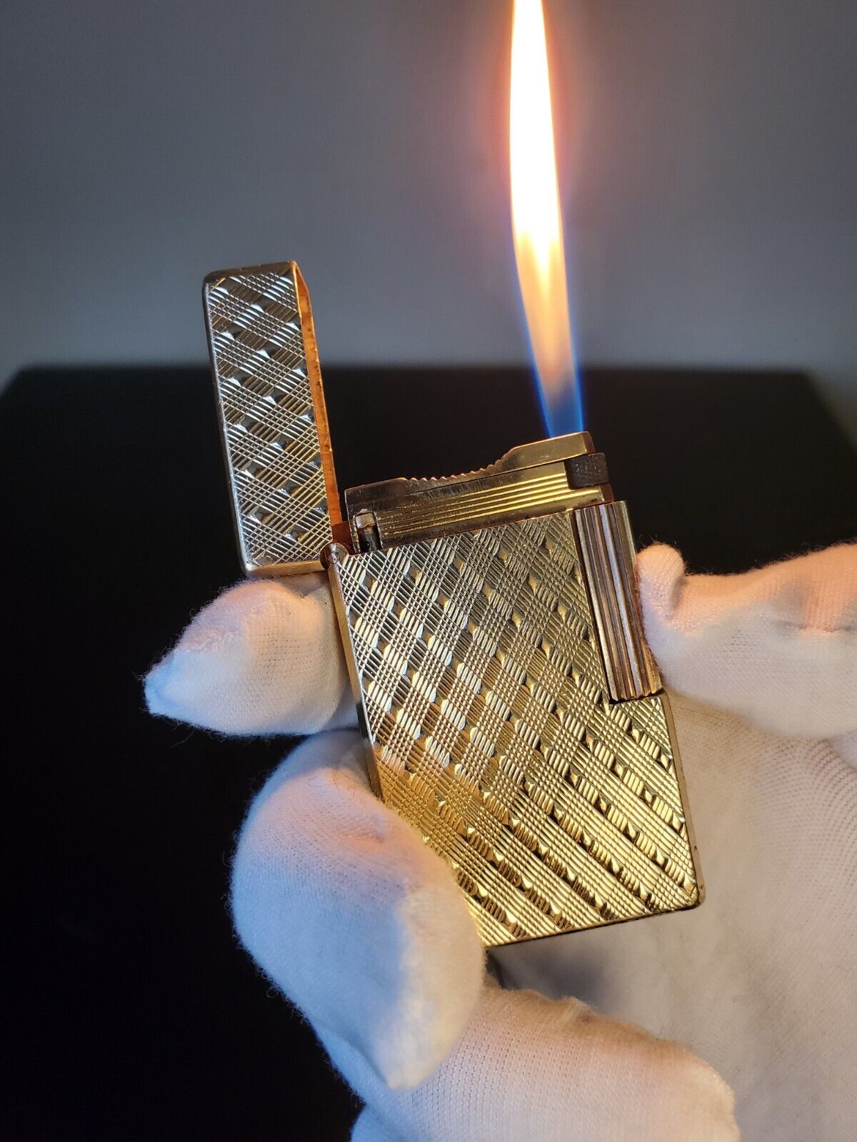 S.T. Dupont Ligne 1 Gold Plated with Diamond Pattern