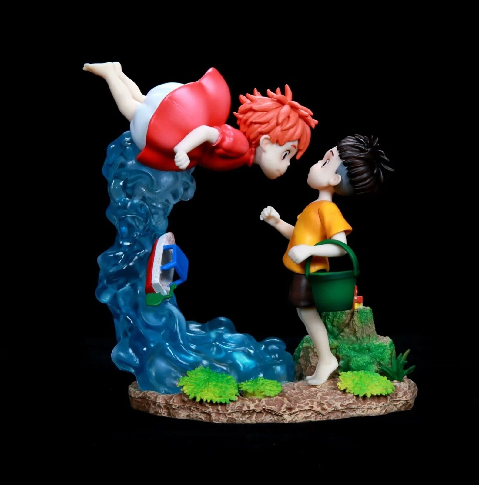 Ponyo on The Cliff Figure Toys Ponyo Sosuke Scene Model Doll Statue Gift No Box