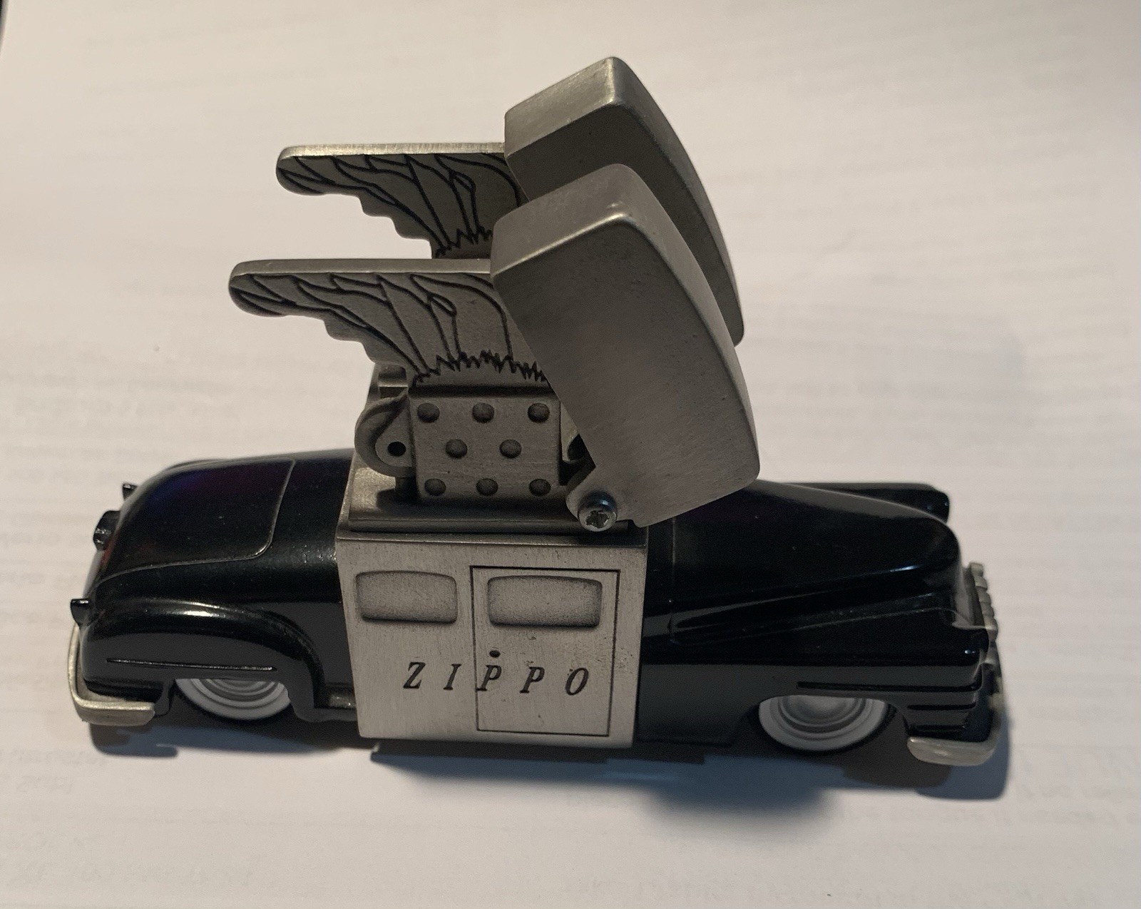 ZIPPO 1997 CHRYSTLER LIMITED ED DIECAST ZIPPO CAR BY SPECAST