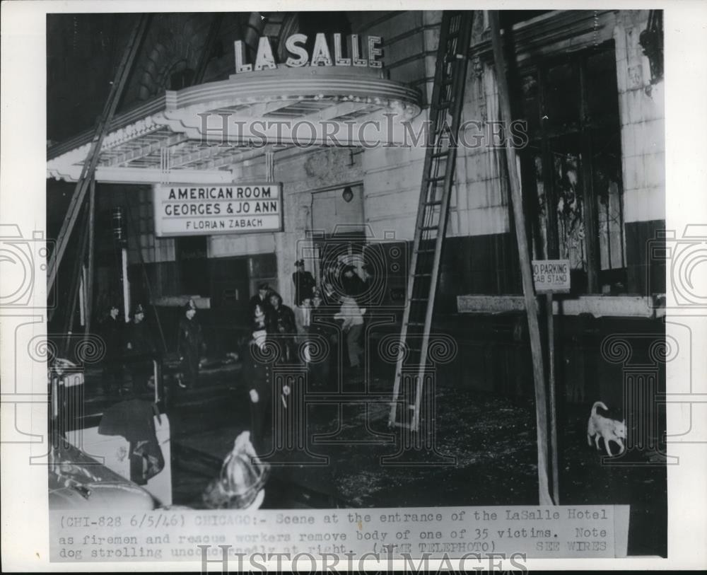 1946 Press Photo LaSalle Hotel, 35 bodies removed after fire, Chicago Illinois 1946 Press Photo LaSalle Hotel, 35 bodies removed after fire, Chicago Illinois
