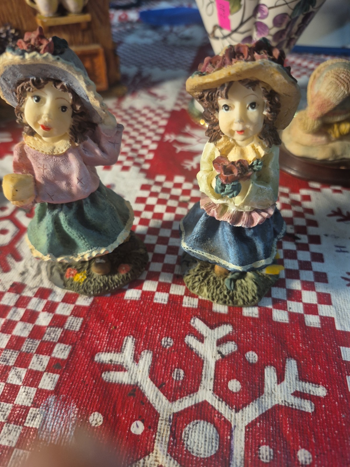 Ks collection Two vintage figurines of little girl