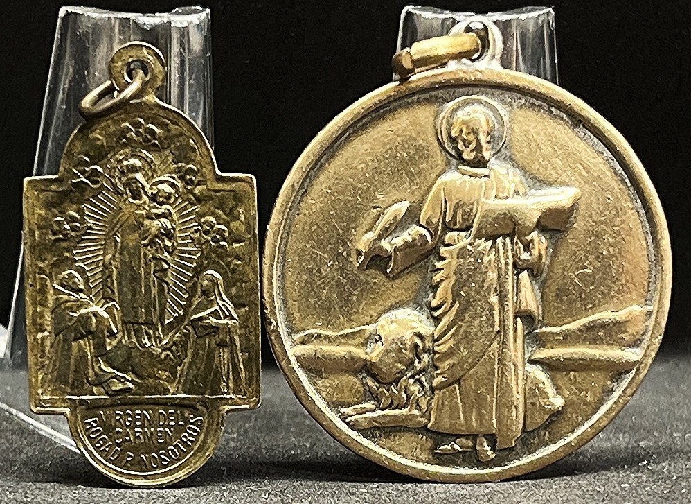 Uruguay 1920´ old lot x2 Basilic of Our Lady of Mount Carmel & St Pancras medals Uruguay 1920´ old lot x2 Basilic of Our Lady of Mount Carmel & St Pancras medals