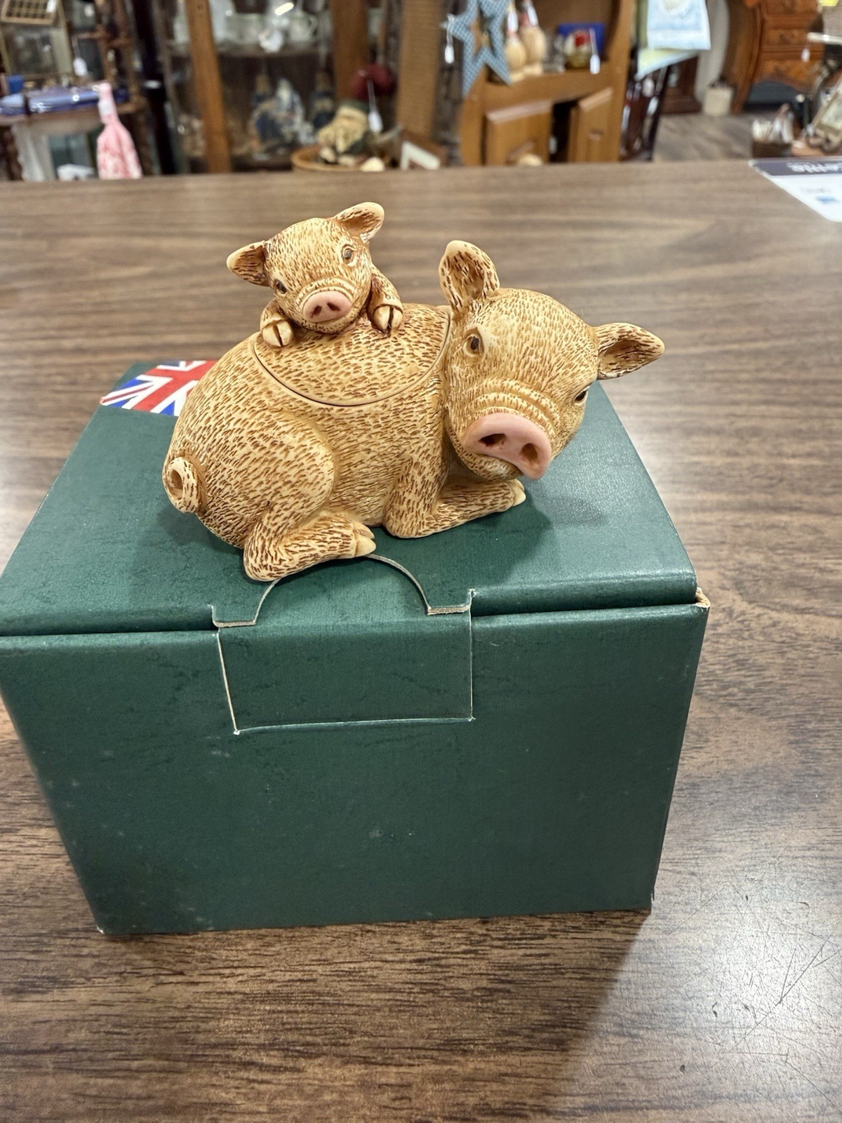 VTG Harmony Kingdom “Honesty Pigs Trinket Made In England
