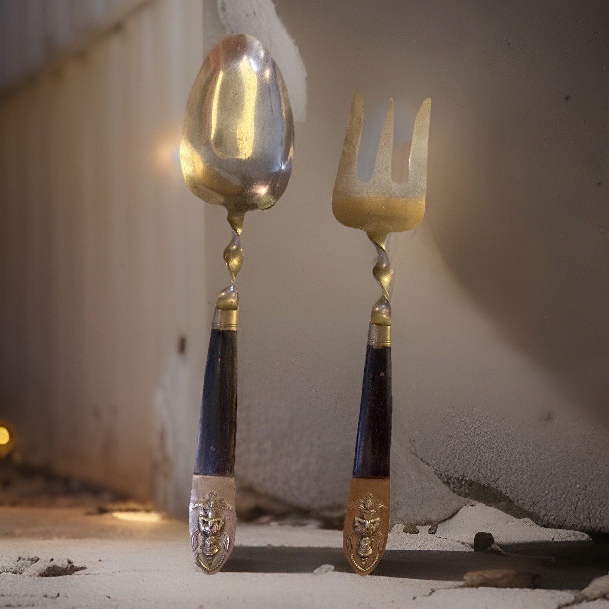 Vintage 1950’s Siam Thailand Mid Century Bronze And Wood Serving Fork & Spoon Vintage 1950’s Siam Thailand Mid Century Bronze And Wood Serving Fork & Spoon