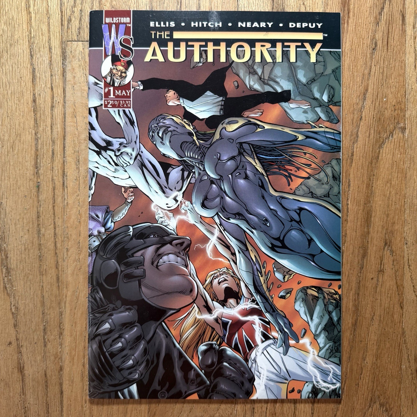 The Authority #1 First App Engineer & Doctor Wildstorm DC Comics 1999 VF+