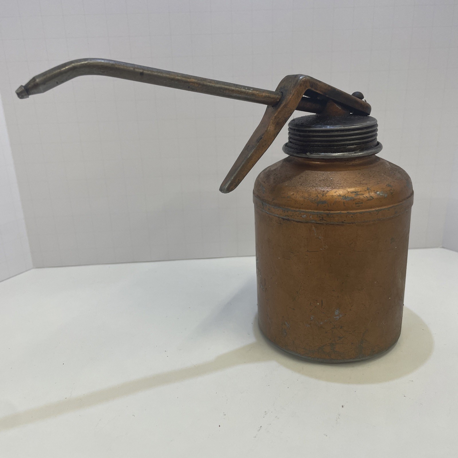 Vintage K-P MFG Pump Oiler Oil Can USA—USED-small dent Vintage K-P MFG Pump Oiler Oil Can USA—USED-small dent