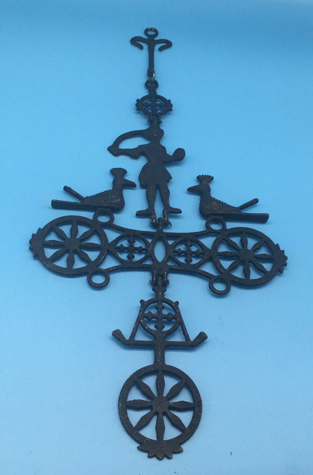 Vintage Cast Iron Birds With Woman Garden Decoration.
