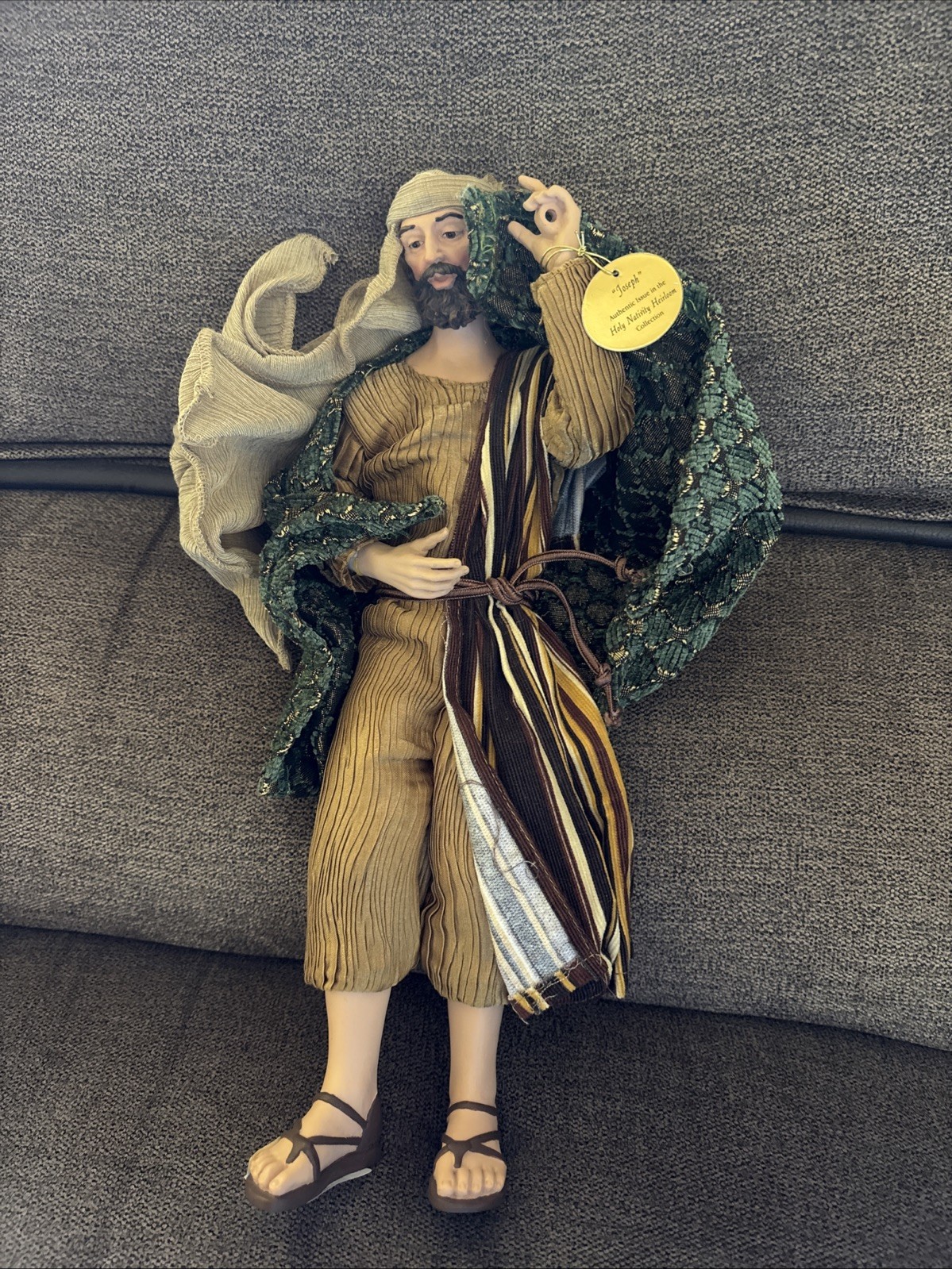 2008 Hawthorne Village Holy Nativity Herloom “Joseph” 14”