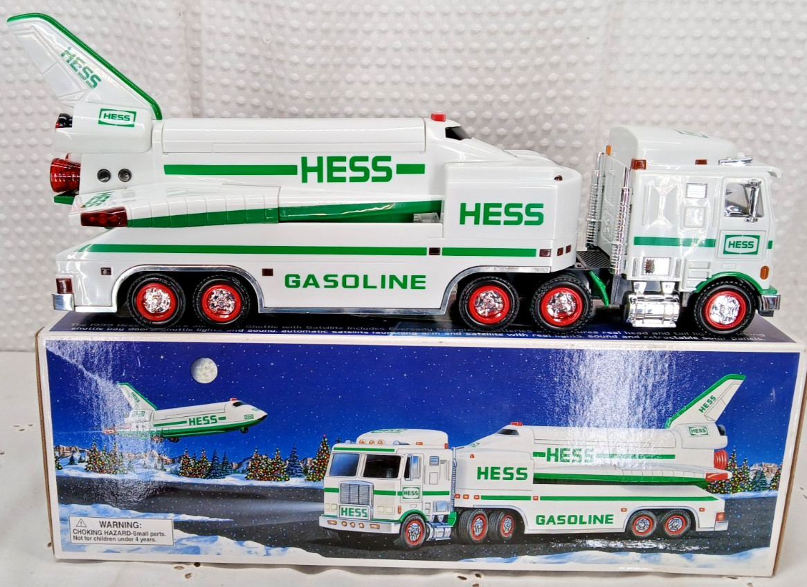 VINTAGE 1999 HESS GASOLINE TOY TRUCK  &  SPACE SHUTTLE NEW N BOX 