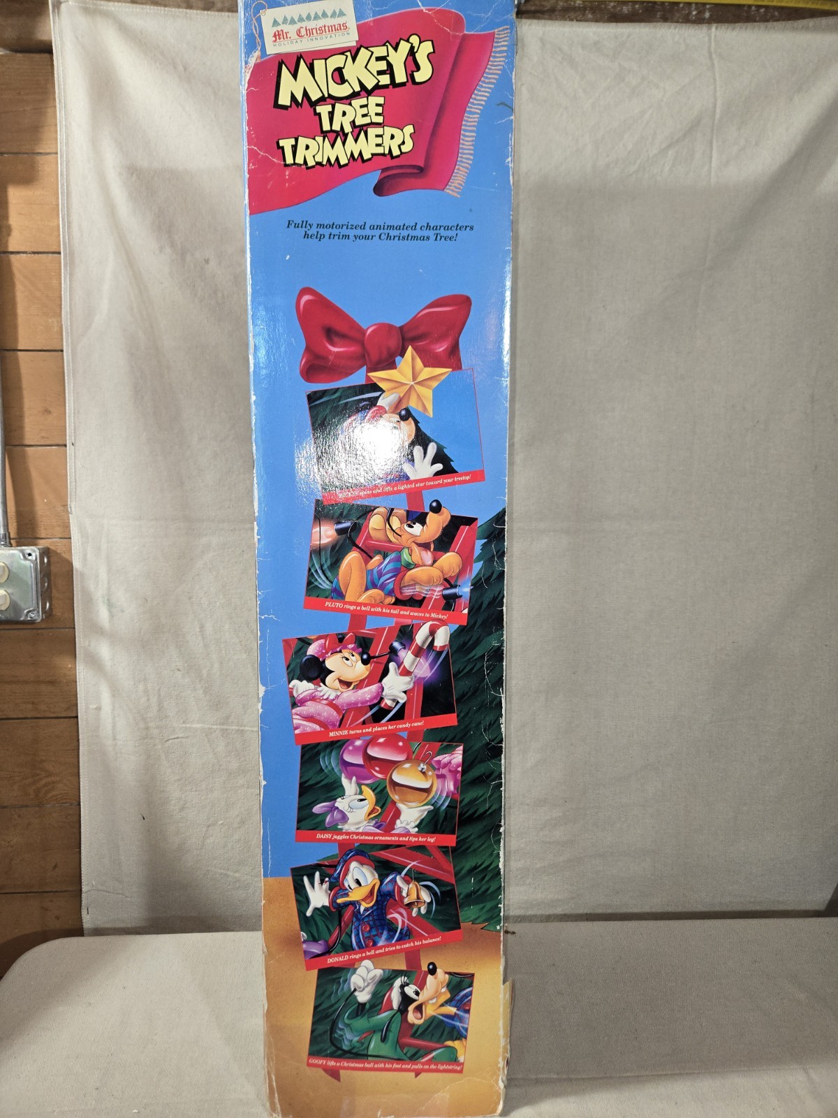 Vtg Tall Disney Mr Christmas Mickey\'s  Tree Trimmers Moving Animated 4Ft Ladder 