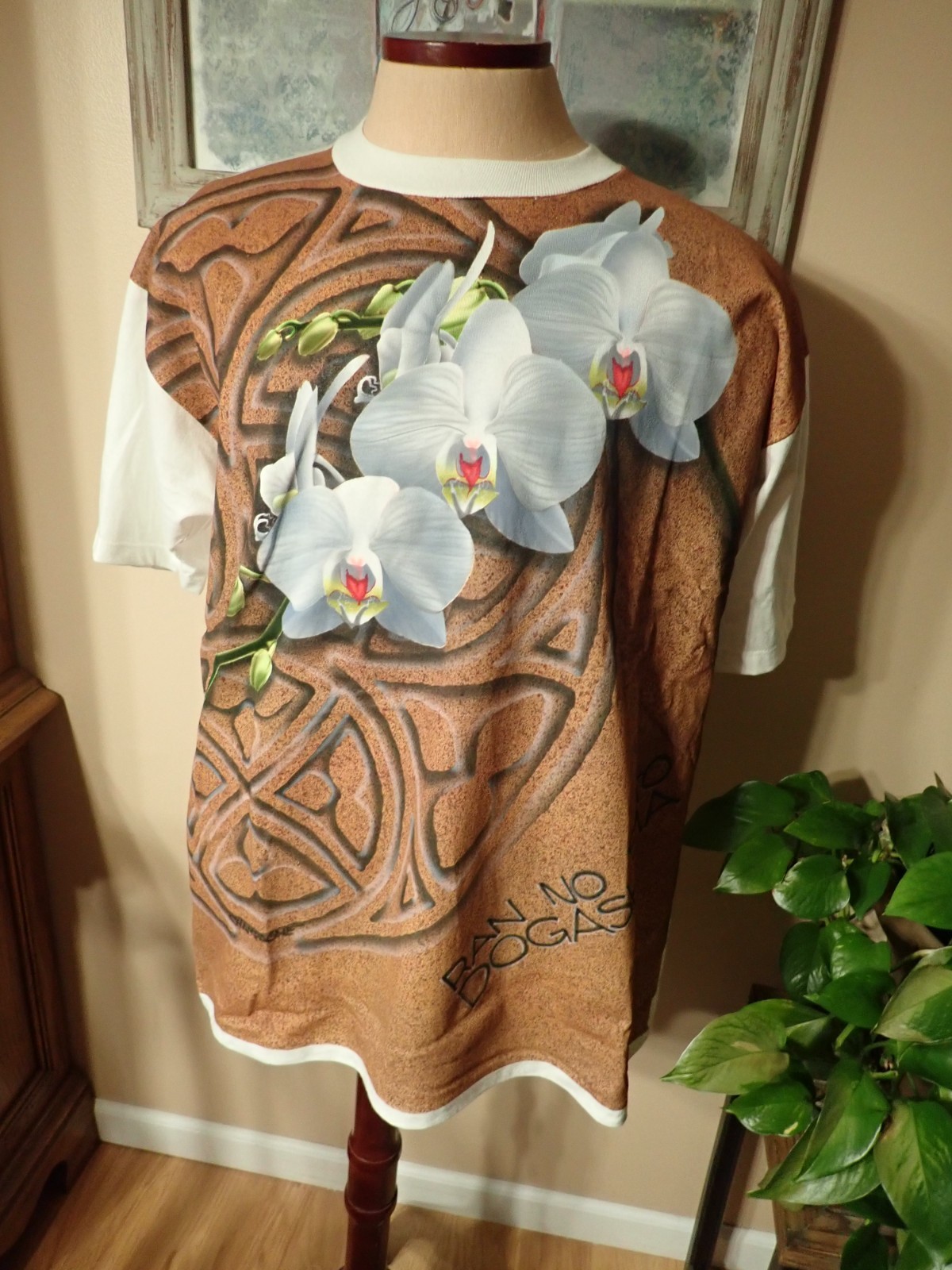 Vintage Jerzees Ran No Sato Dogashima All Over Print Shirt by Champagne Made USA