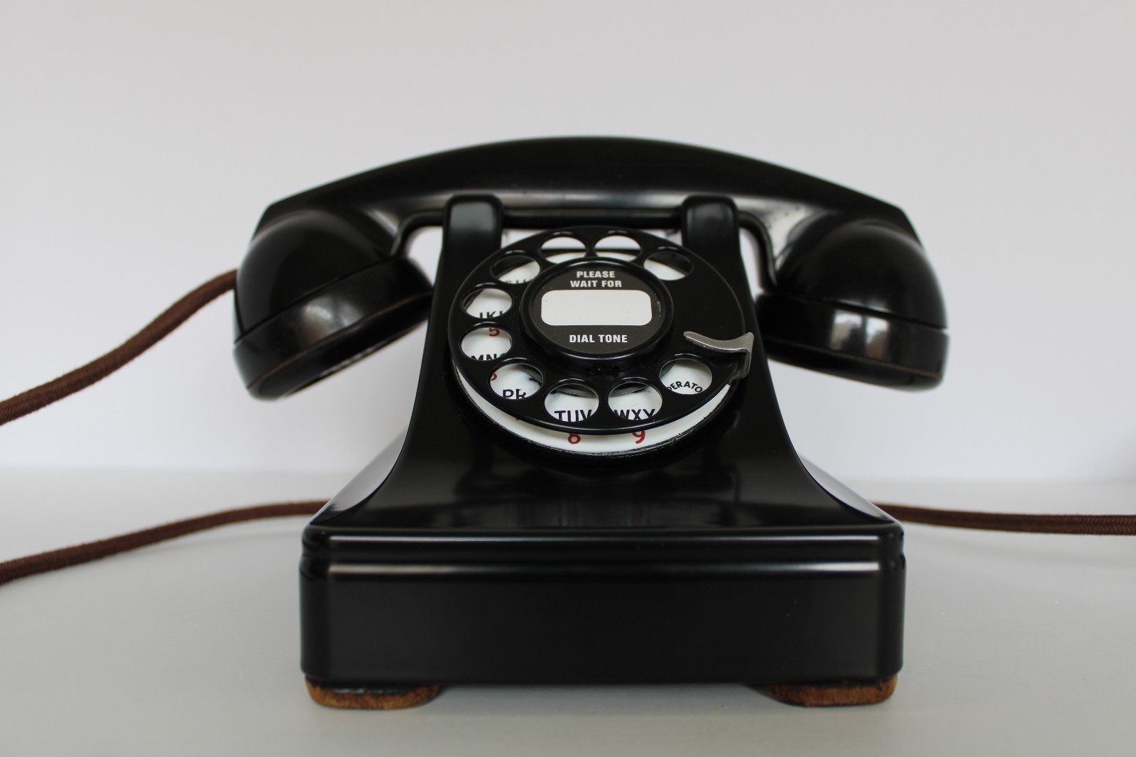 ANTIQUE WESTERN ELECTRIC 302 - SHORT EARS -VENTED HAND GRIP VINTAGE - 1937