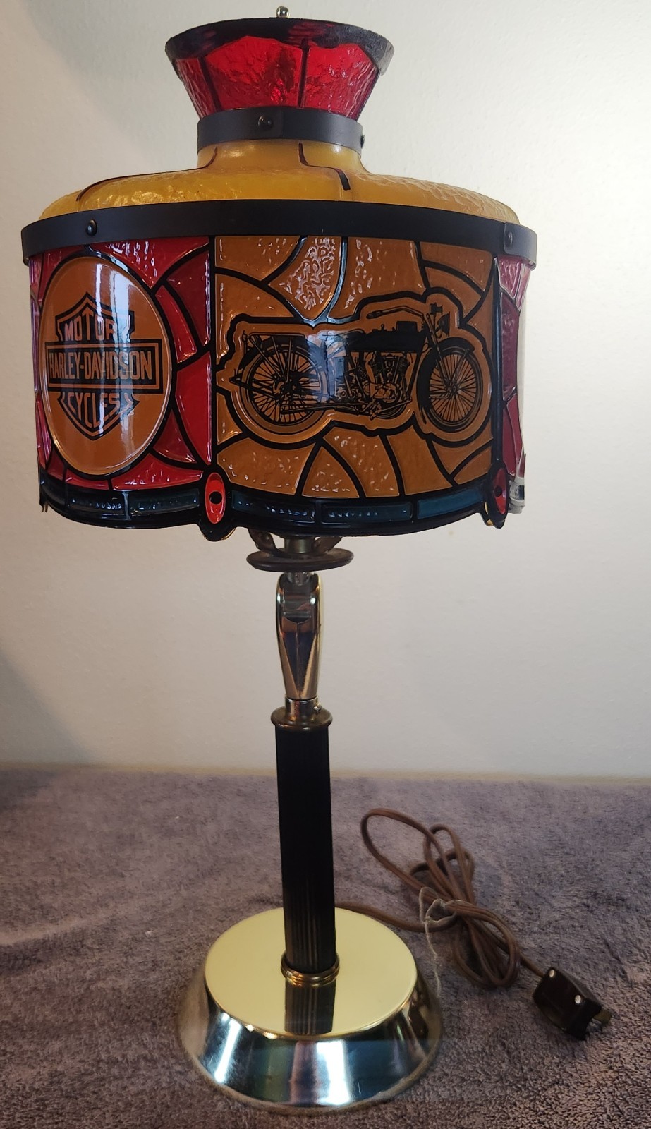 Harley-Davidson 1970's Motorcycle Table Or Wall Mount Tiffany Style Lamp 