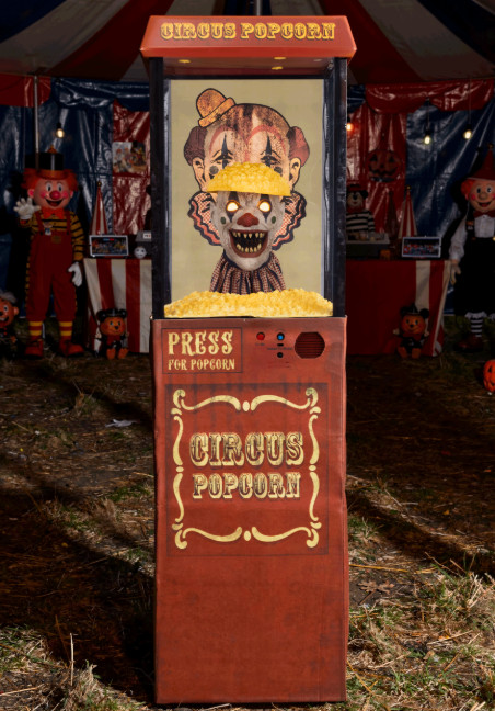 5.7 FT ANIMATED HAUNTED CIRCUS POPCORN CLOWN HALLOWEEN ANIMATRONIC PROP 5.7 FT ANIMATED HAUNTED CIRCUS POPCORN CLOWN HALLOWEEN ANIMATRONIC PROP