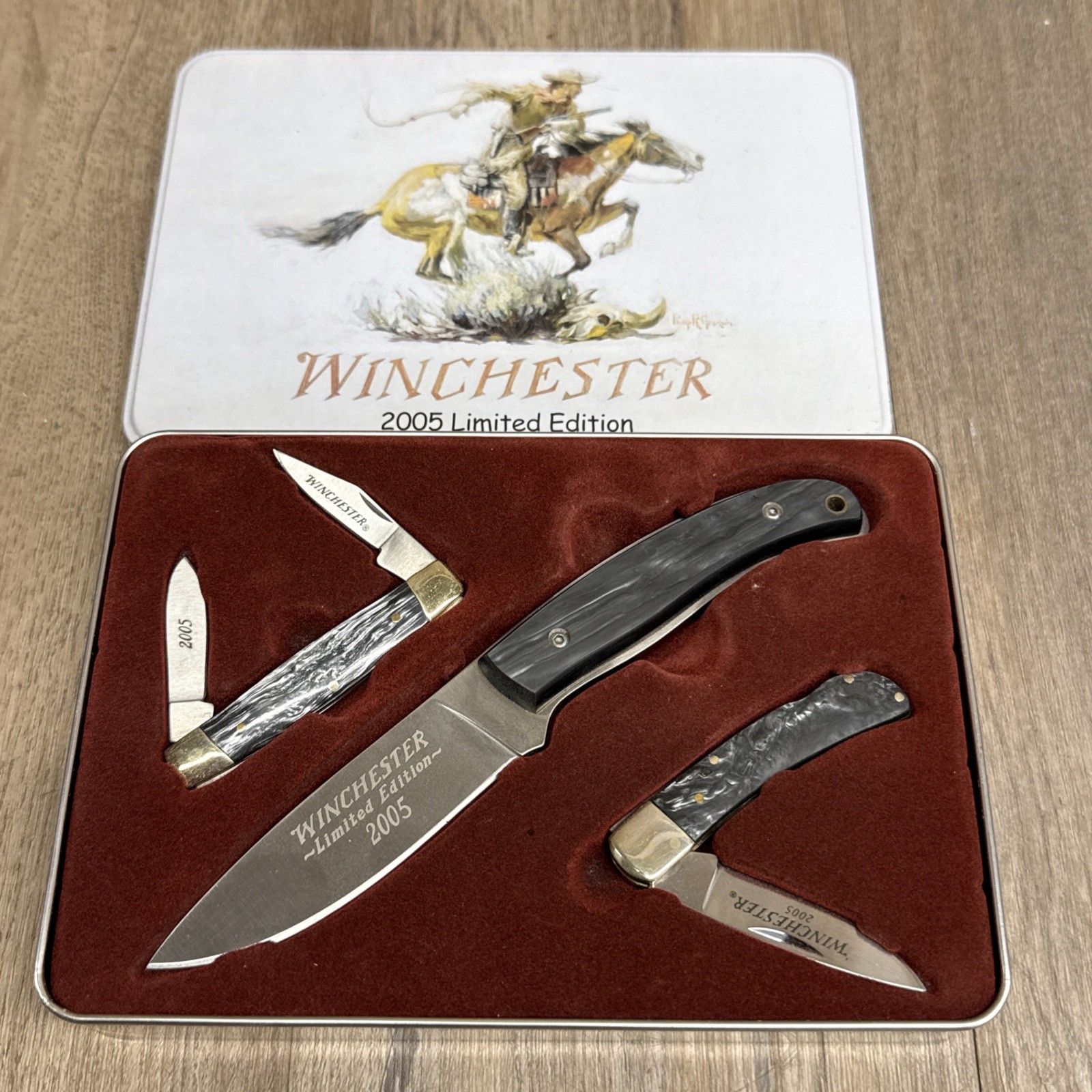 Winchester 2005 Limited Edition 3-piece knife set Winchester 2005 Limited Edition 3-piece knife set