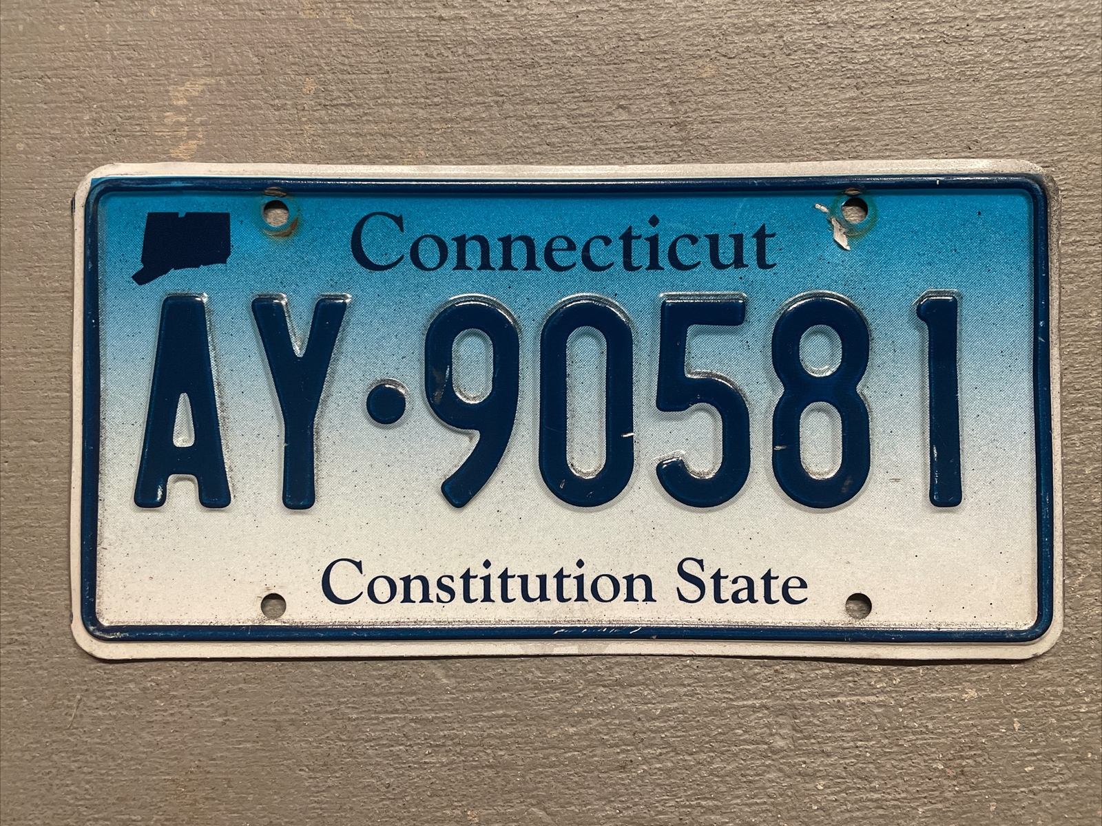 VINTAGE CONNECTICUT LICENSE PLATE BLUE/ WHITE FADE RANDOM LETTERS/NUMBERS FAIR VINTAGE CONNECTICUT LICENSE PLATE BLUE/ WHITE FADE RANDOM LETTERS/NUMBERS FAIR