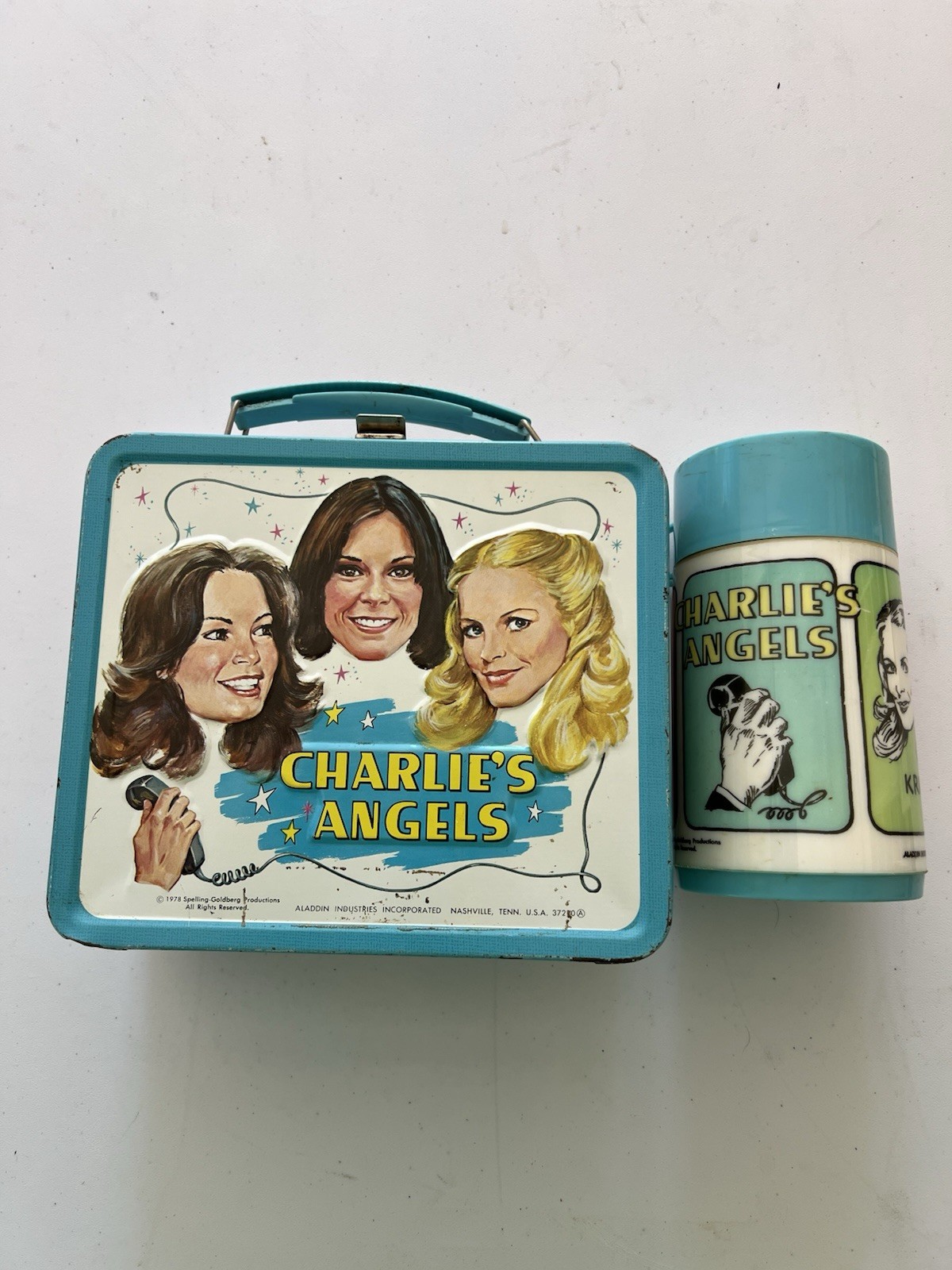 Charlie's Angels Vintage 1978 Collectible Blue Metal Lunchbox and Thermos Set Charlie's Angels Vintage 1978 Collectible Blue Metal Lunchbox and Thermos Set