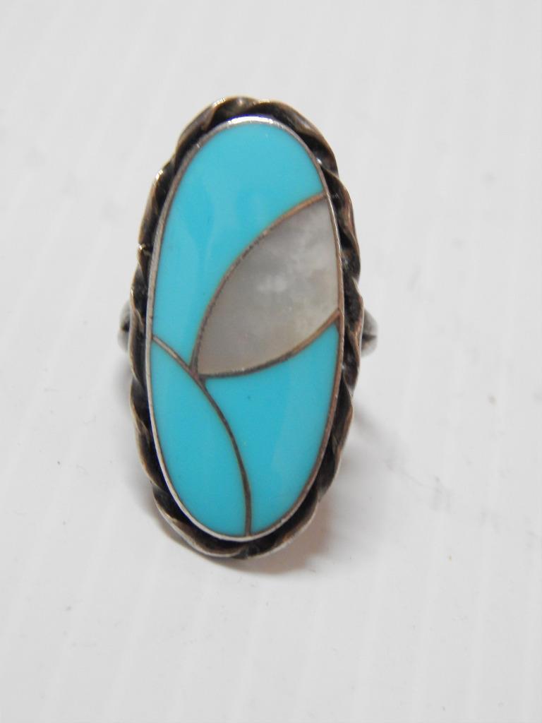 VINTAGE ZUNI STERLING SILVER TURQUOISE WHITE SHELL INLAY RING sz: 6 3/4 +/-