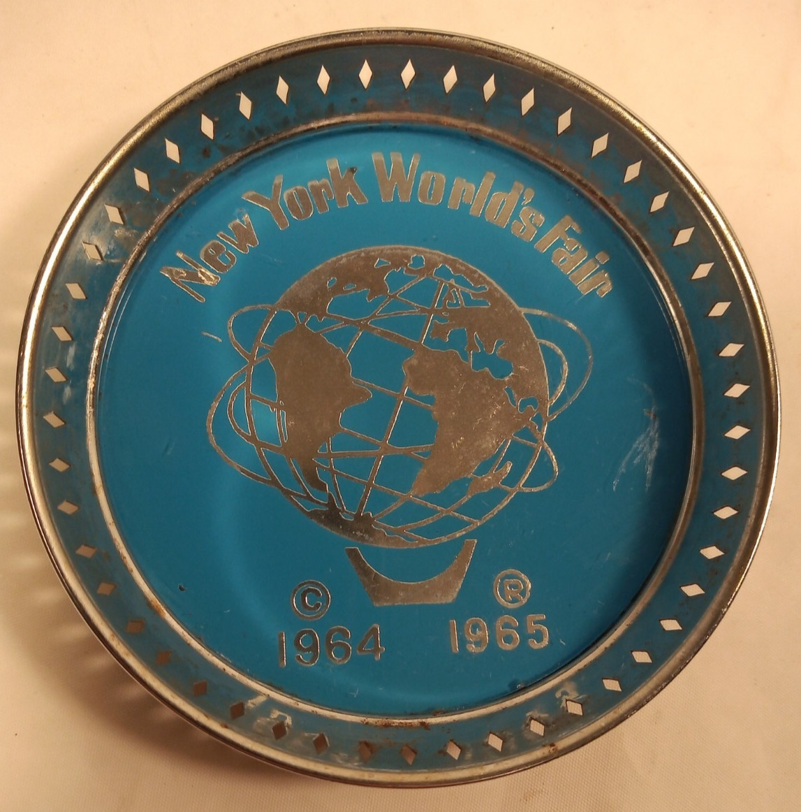 Vintage 1964-65 New York World’s Fair Blue Metal Coaster Unisphere Souvenir 3”