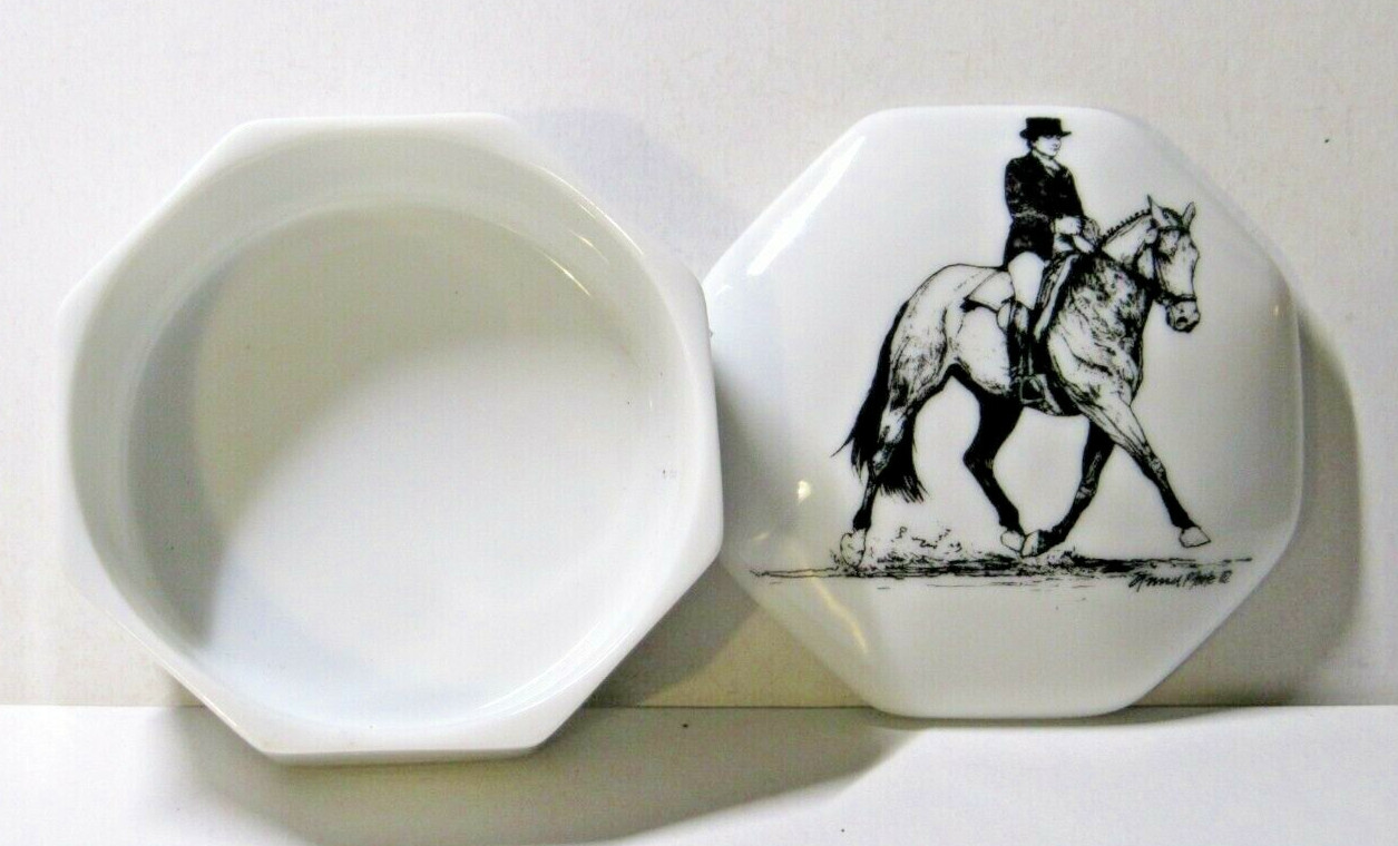 VTG Souvenir Ceramic Trinket Box Horse Artist Anna P Foote Ann Chapman Galena IL