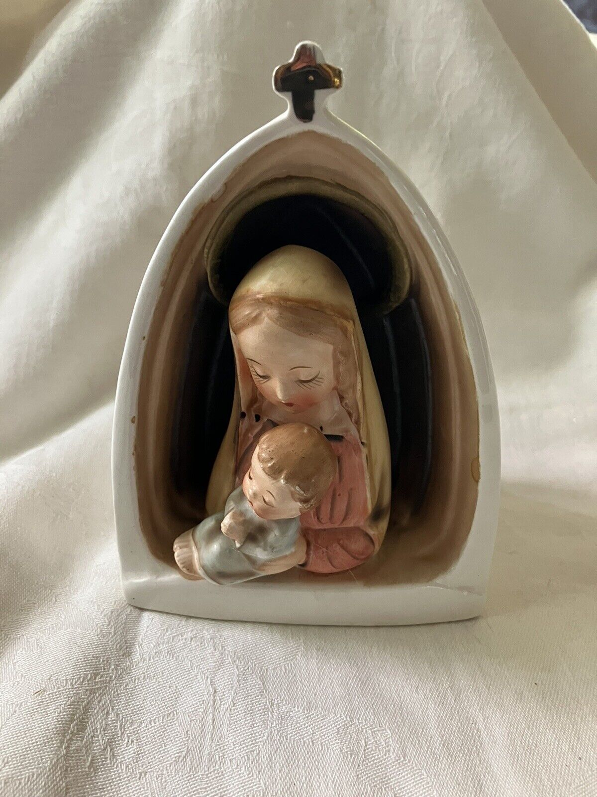1958 NAPCO ceramic Madonna And Child Planter