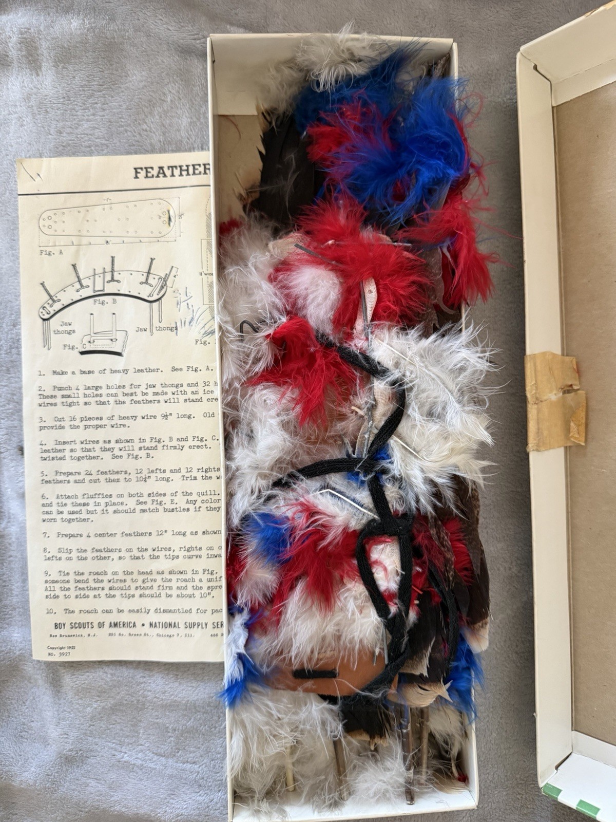 1952 BSA Boy Scouts Feather Roach Kit No 2681 Vintage Scout Regalia