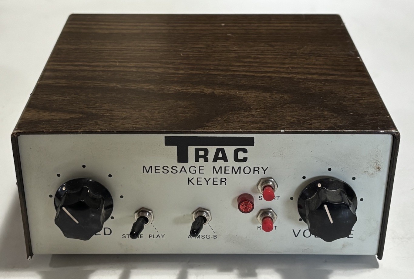 Trac Message Memory Keyer Model TE201, Morse Code, Ham Radio Estate Trac Message Memory Keyer Model TE201, Morse Code, Ham Radio Estate