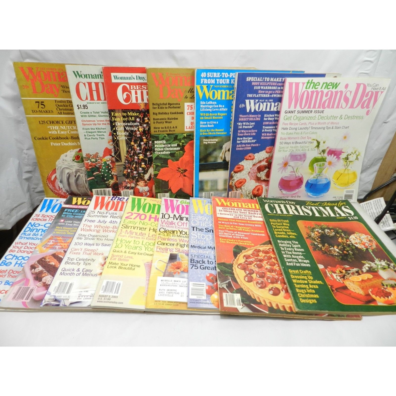 15 Vintage Women\'s Day Magazine Lot 1975 - 2004   (U15JK)