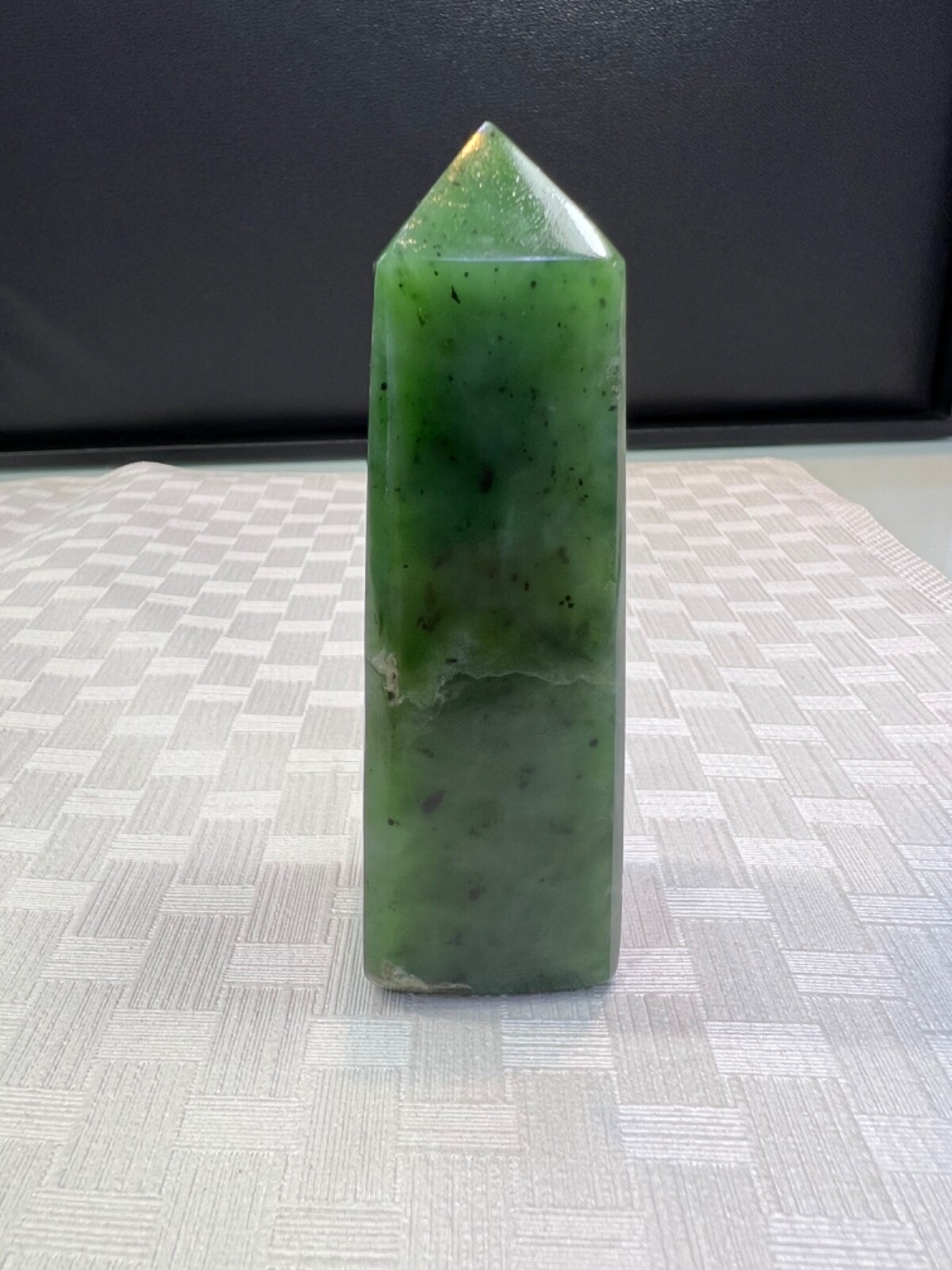 🔥HIGH QUALITY *GENUINE NEPHRITE JADE TOWER* 138g REIKI MEDIATION GOOD LUCK