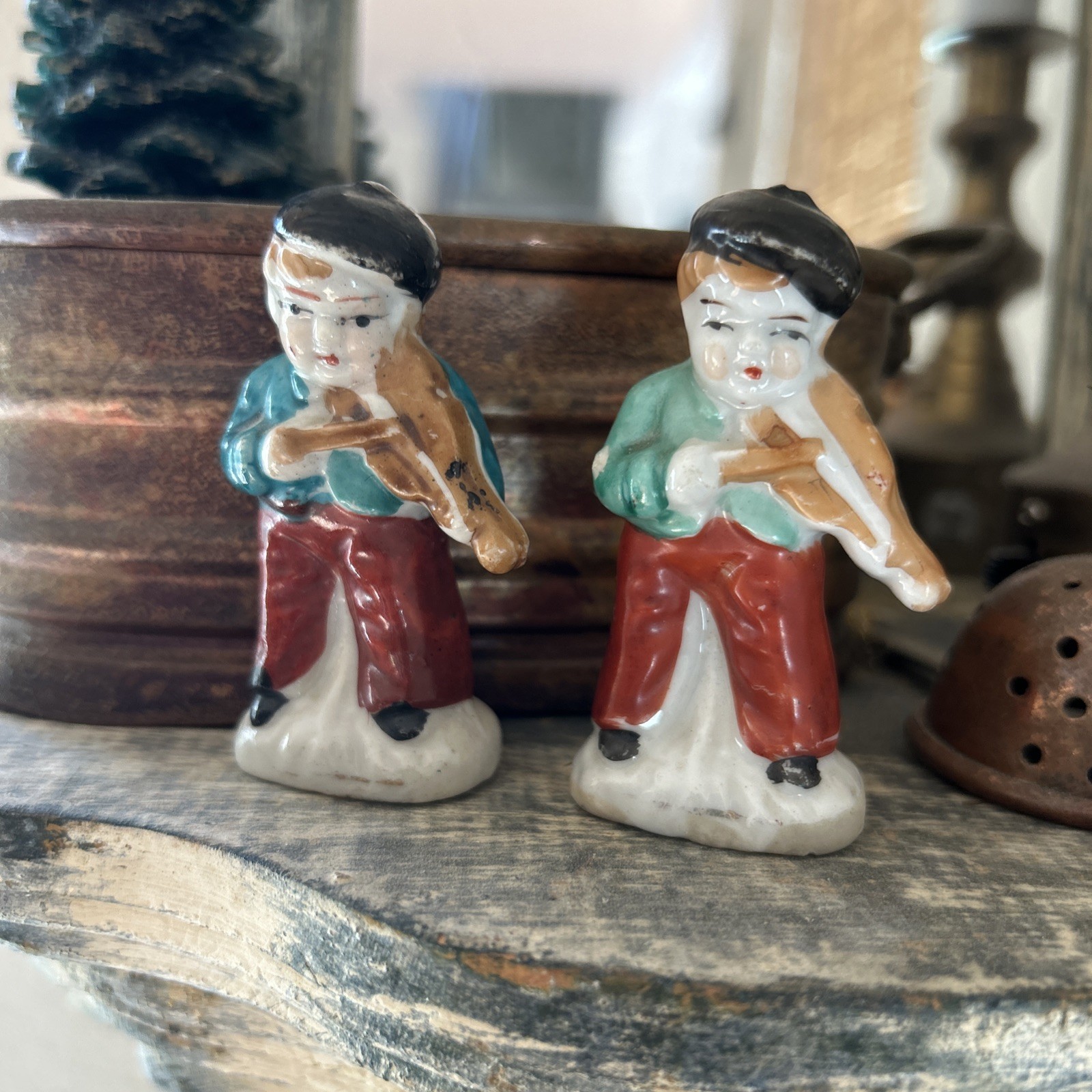Vtg Miniature BOY PORCELAIN FIGURINE JAPAN VIOLINist Mini Boys