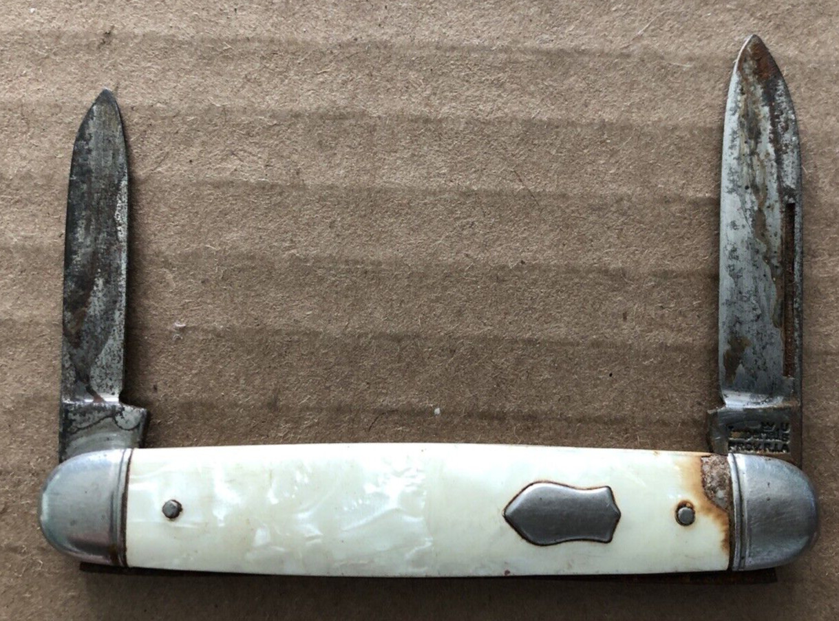 Vintage IMPERIAL 2 Double Blade Folding Pocket Knife