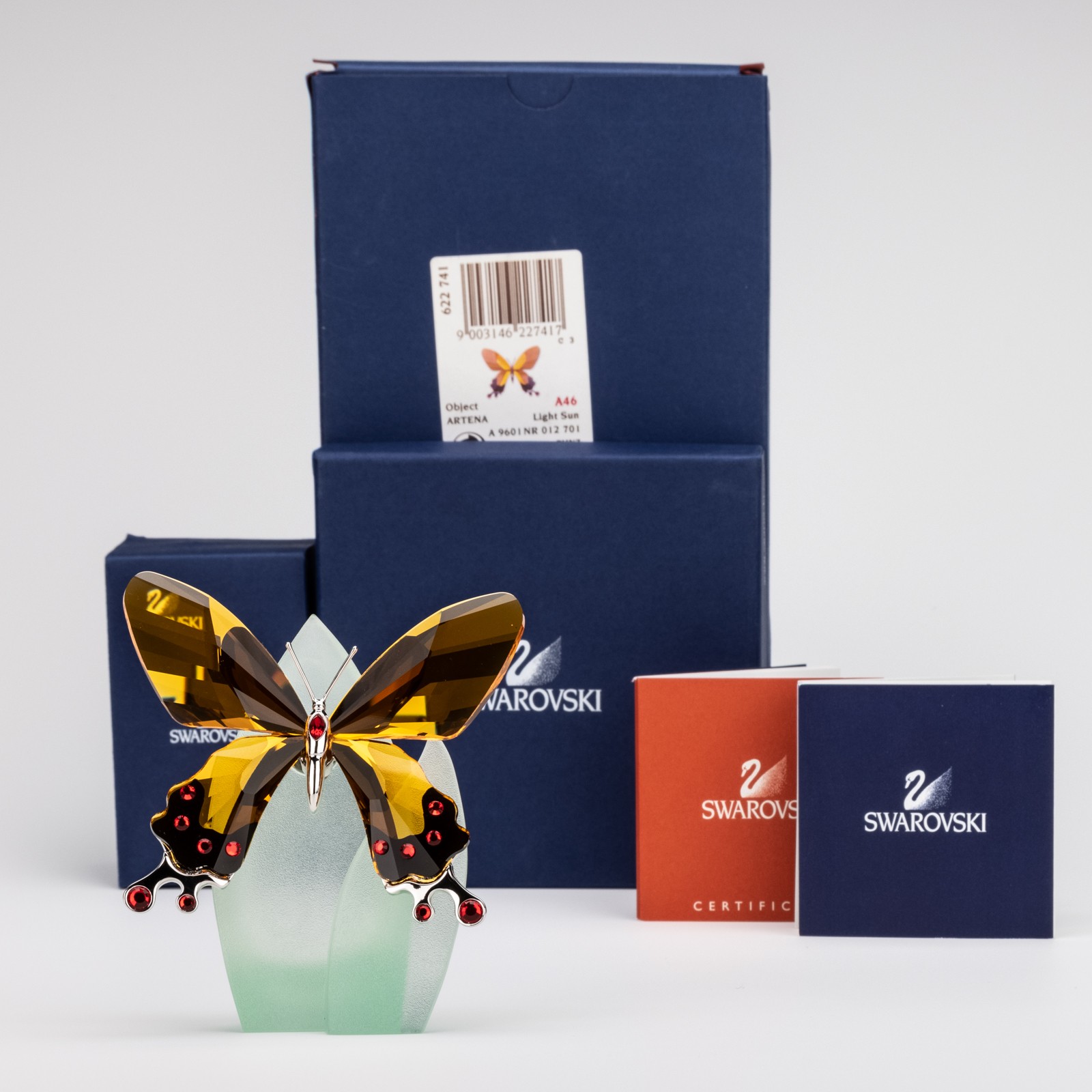 SWAROVSKI Figurine Crystal Paradise Butterfly Artena Light Sun 622741